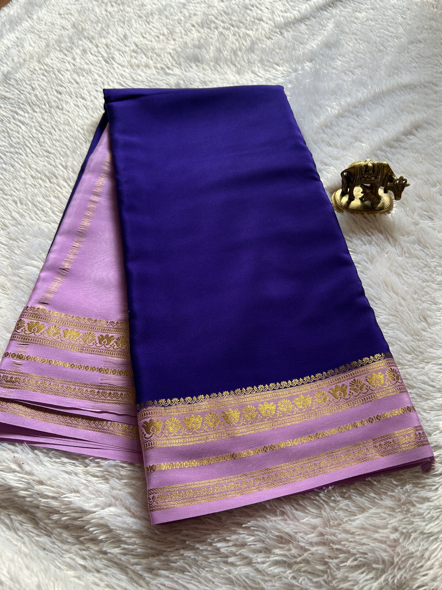 Padmaja (2D) : Dark blue-lavender