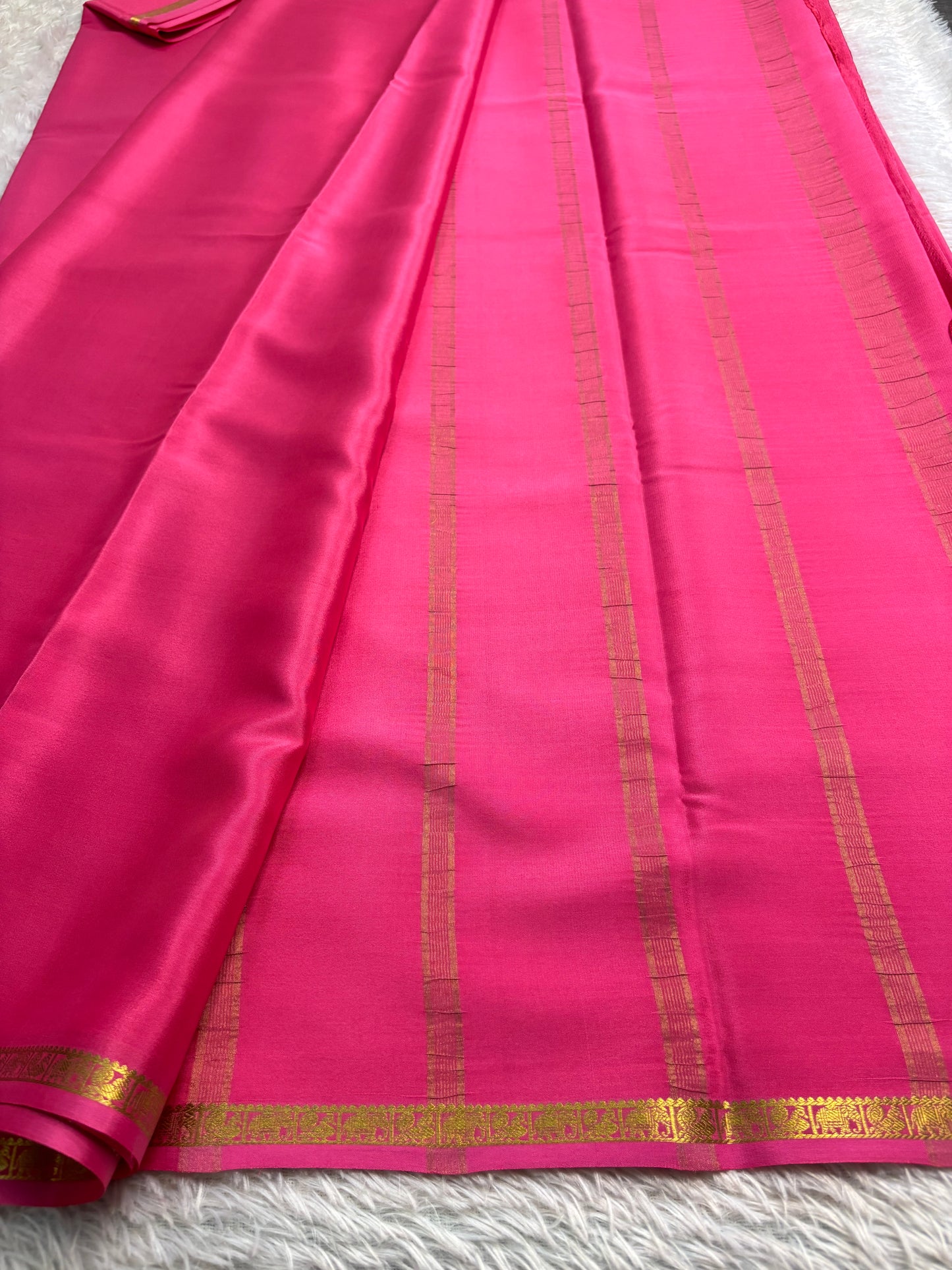 Gaana : Solid Hot pink