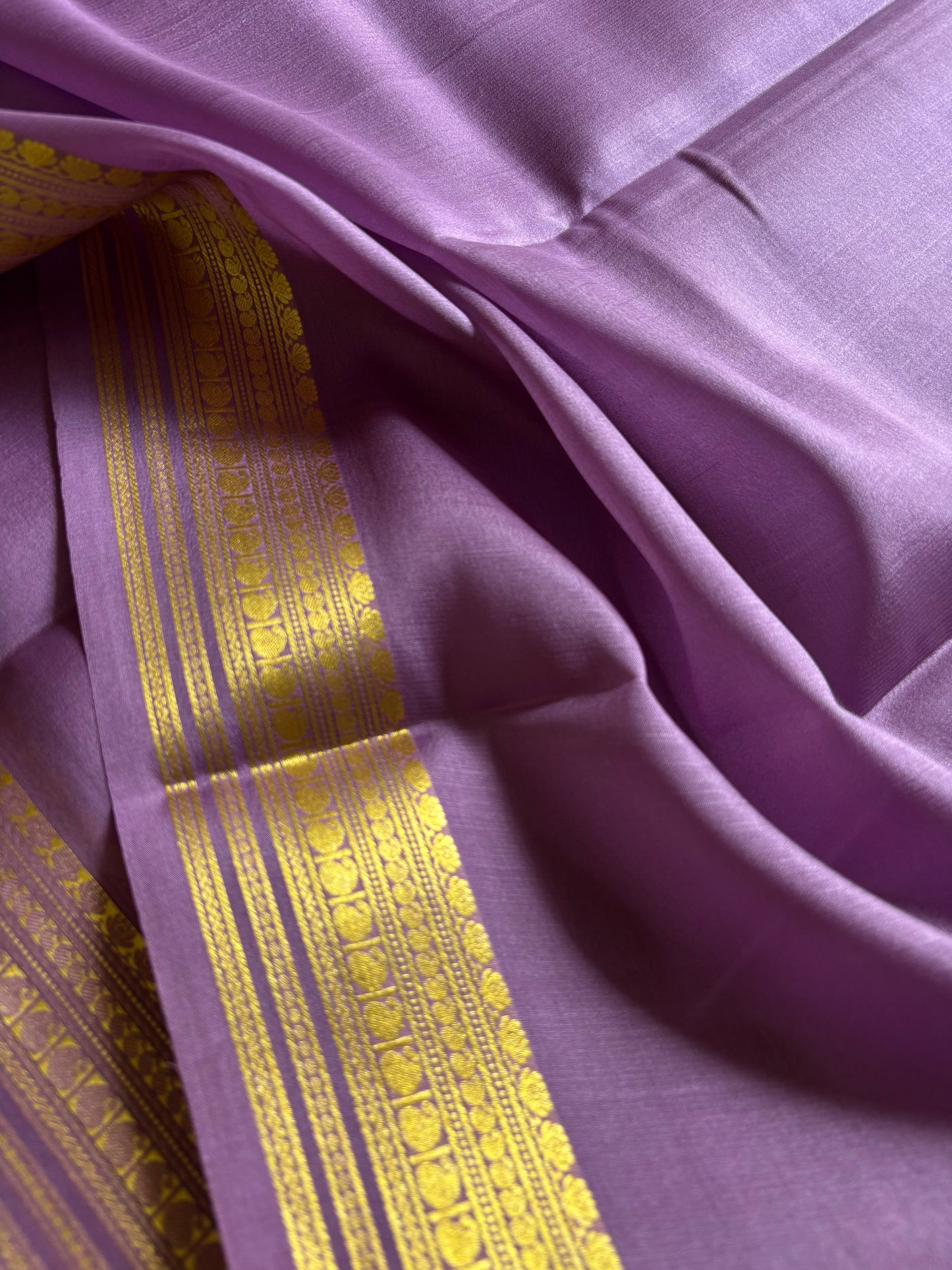 Swara : Solid Lilac