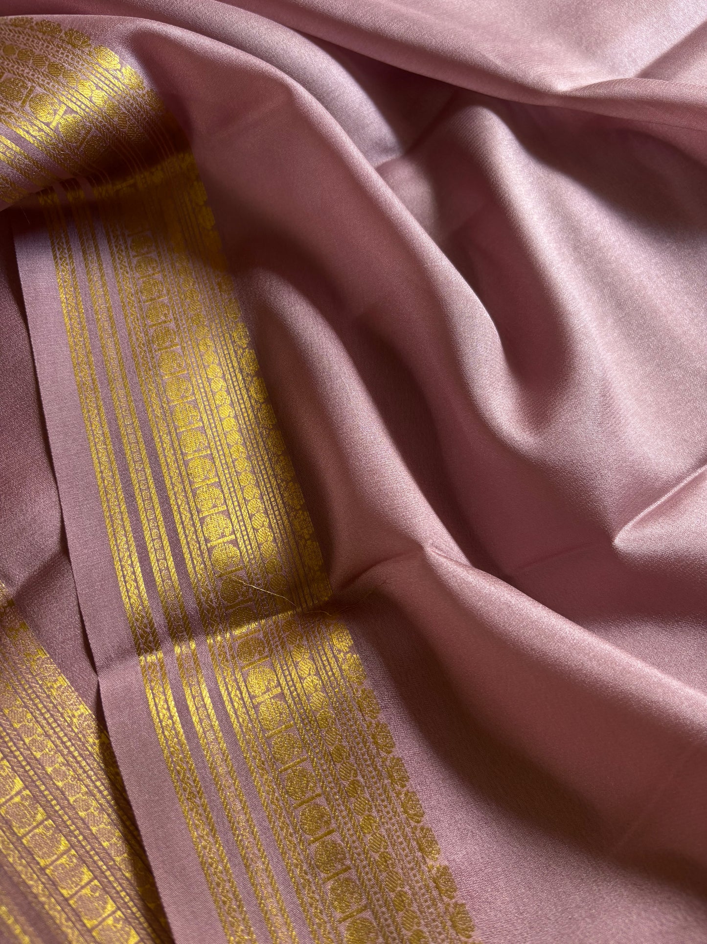 Swara : Solid Dusty rose