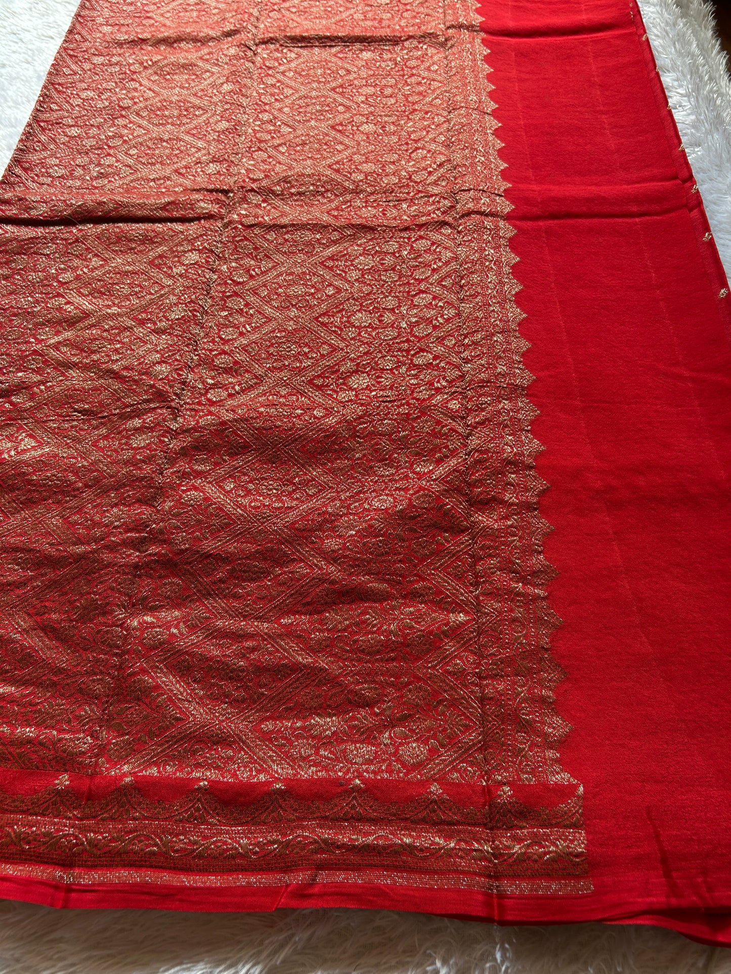 Soft Crepe Banarasi : Solid Red