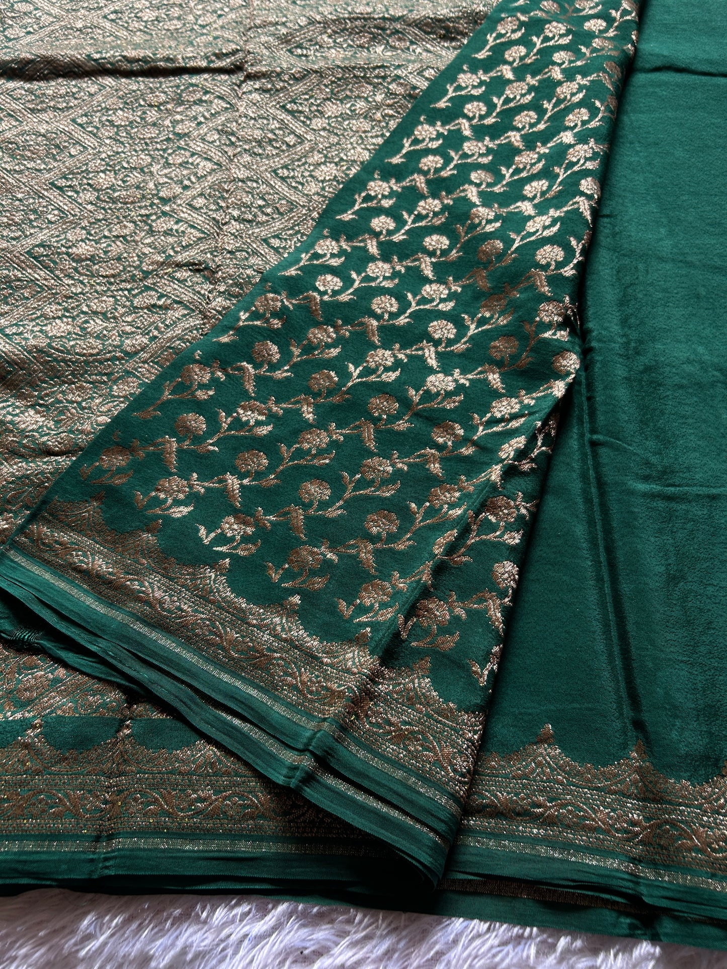 Soft Crepe Banarasi : Solid Dark green