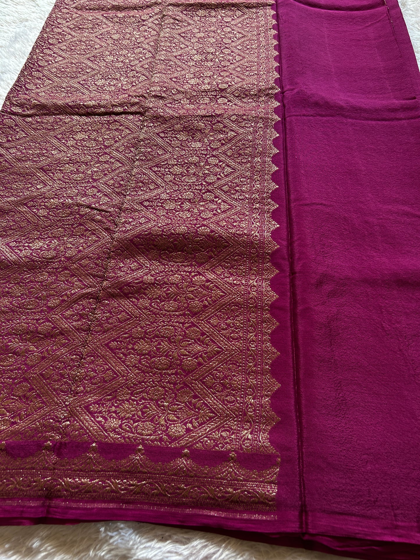 Soft Crepe Banarasi : Solid Deep magenta