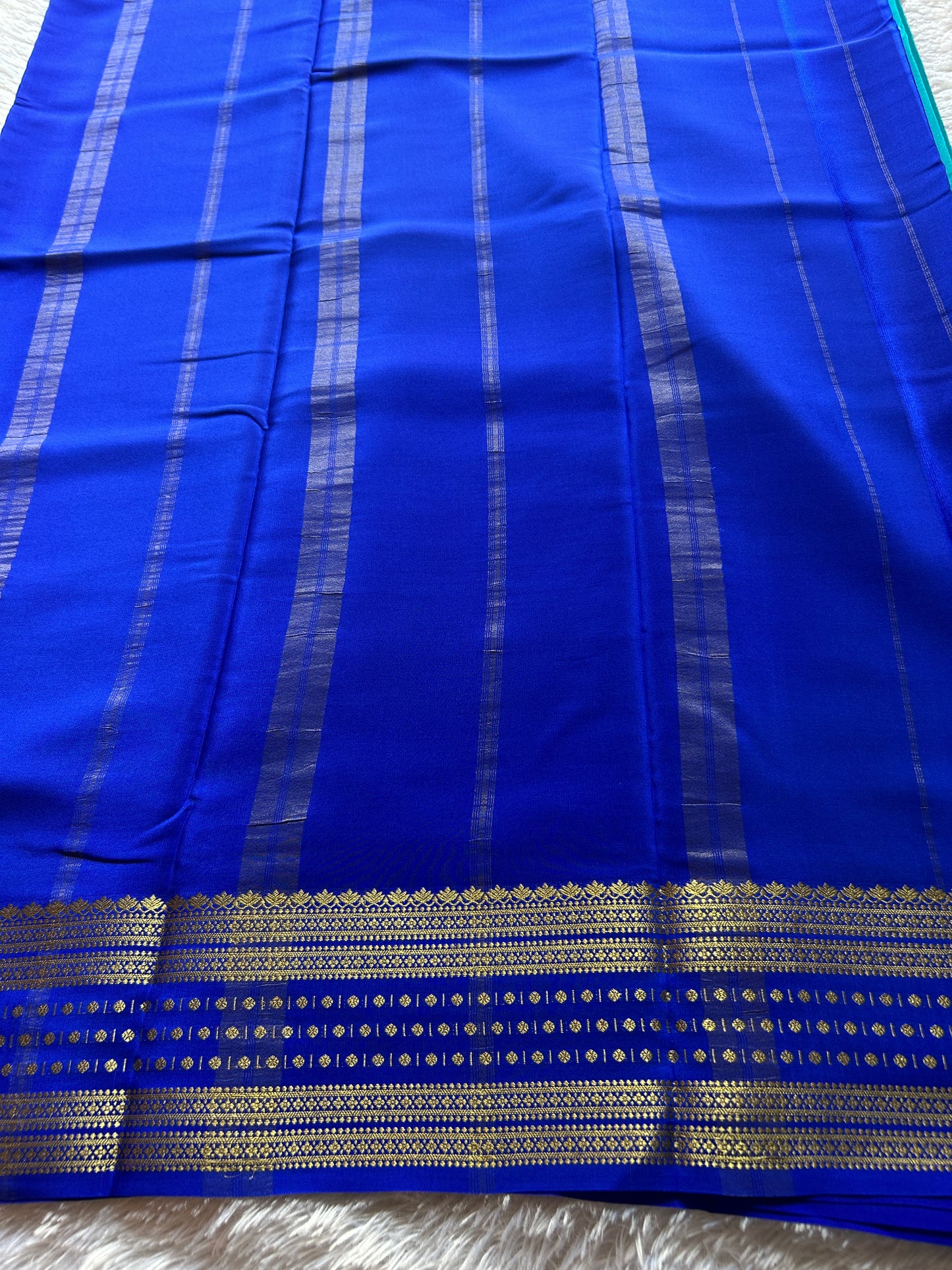 Rohini (2D) : Sea blue-royal blue