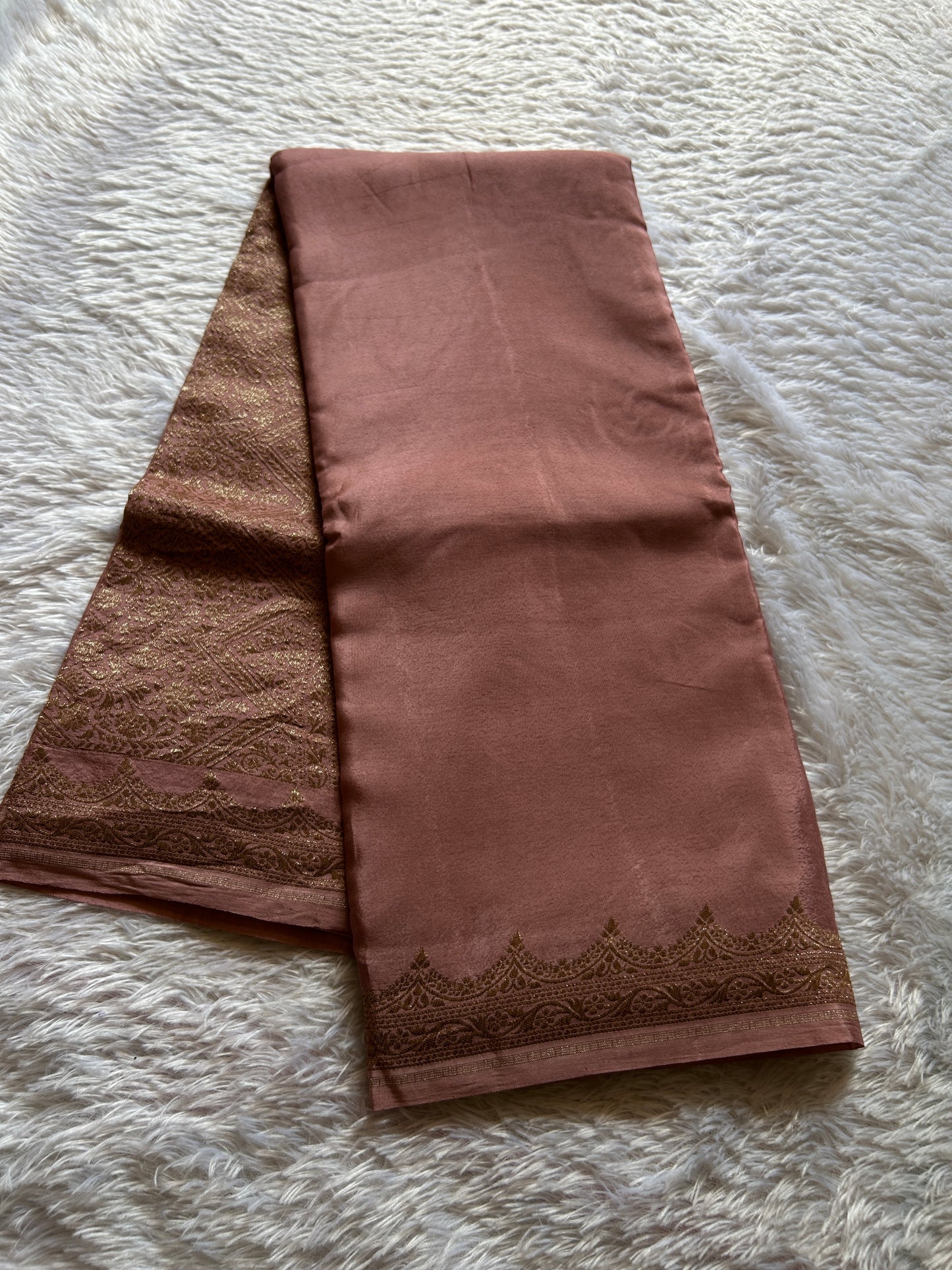 Soft Crepe Banarasi : Solid Dusty rose