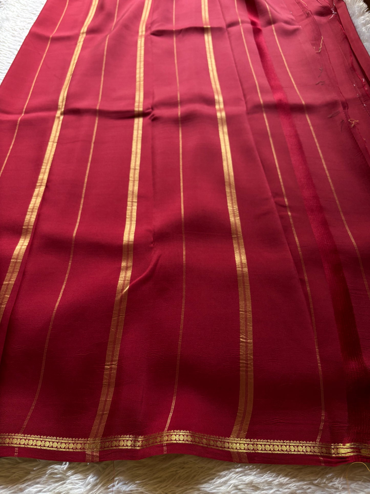 Sumukhi : Solid Maroon