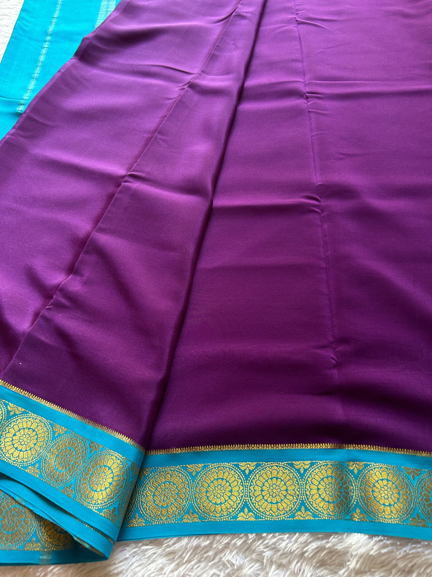 Chakra (2D) : Purple-ananda blue