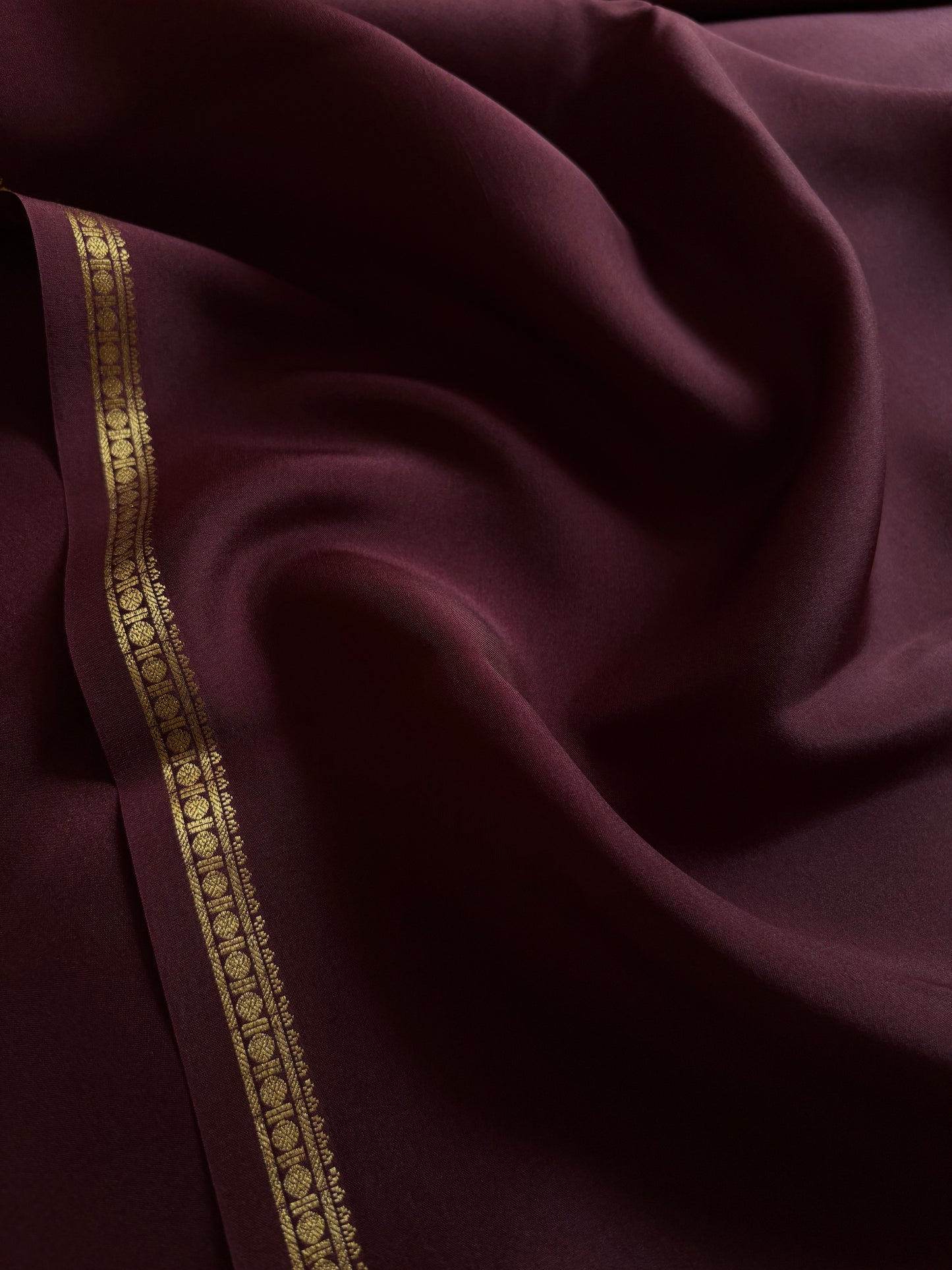 Sumukhi : Solid Chocolate brown