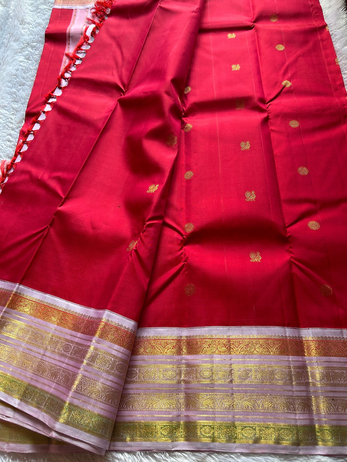 Kankana (2D) : Red-light lavender