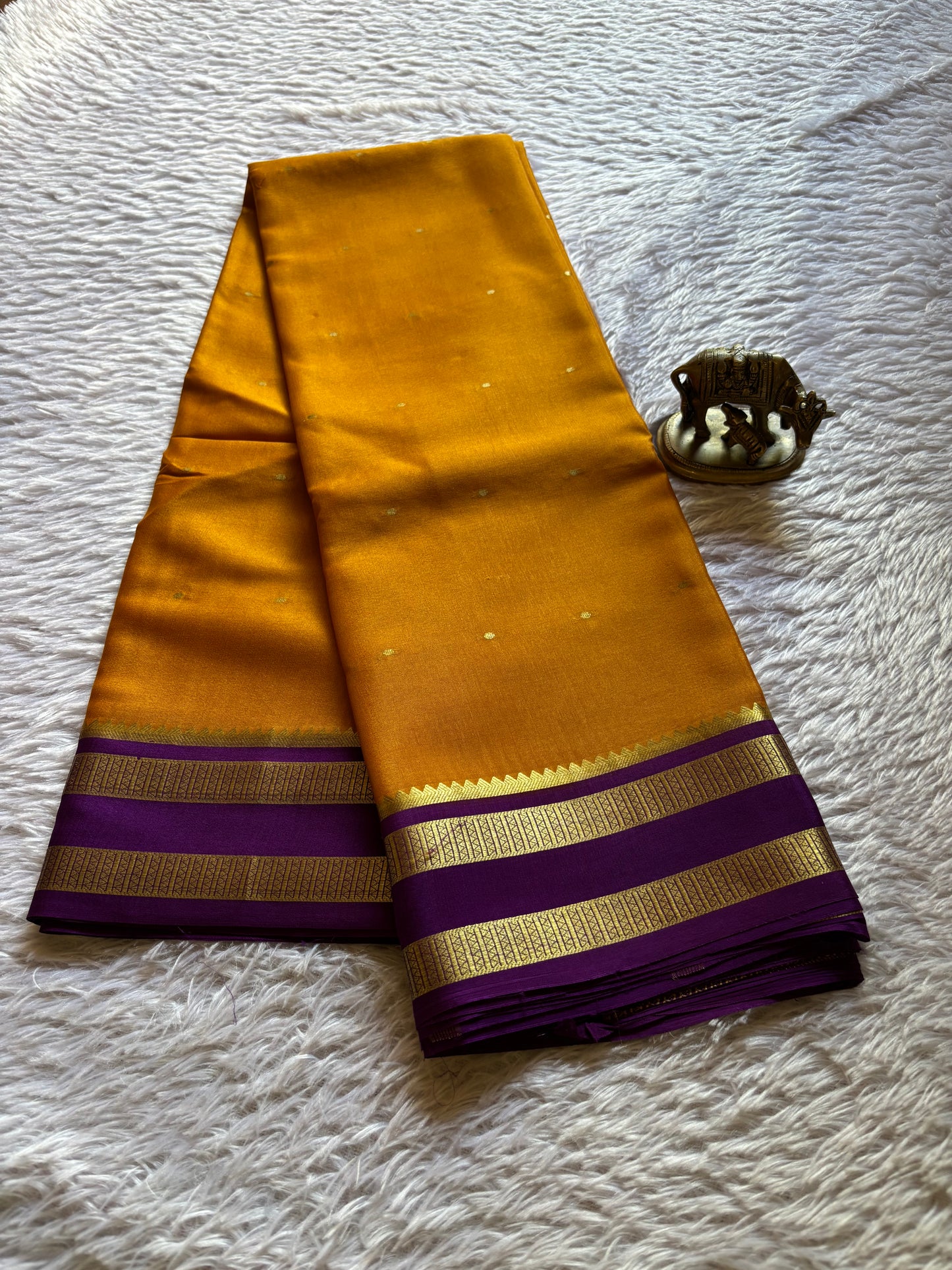 Vimala (2D) : Light orange-purple