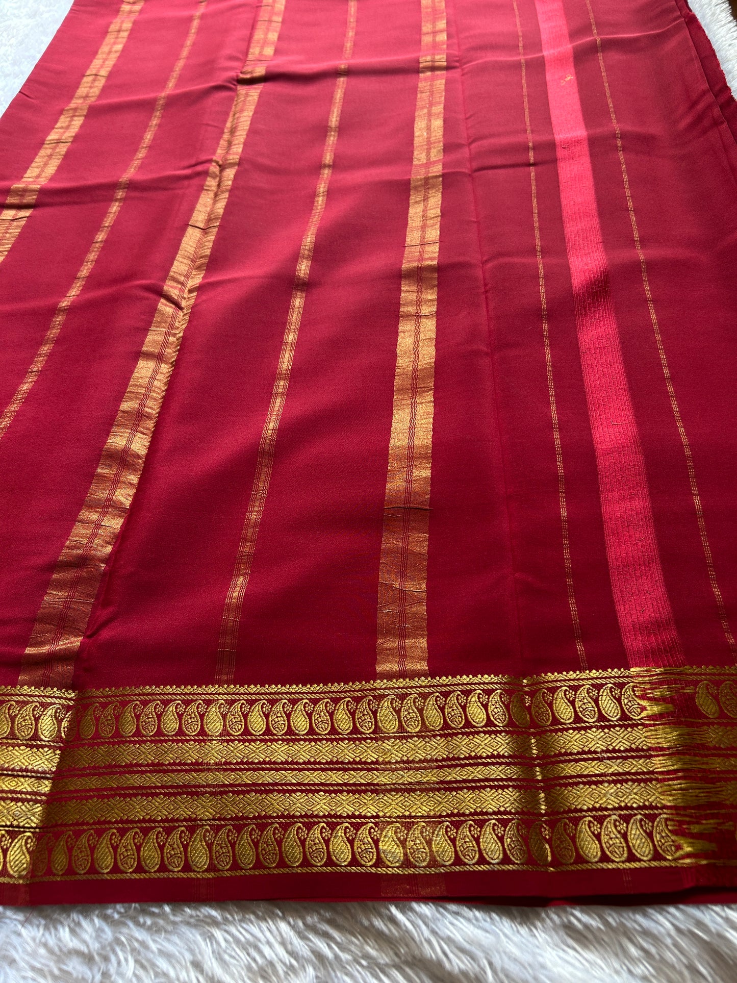 Maithili : Solid Dark red