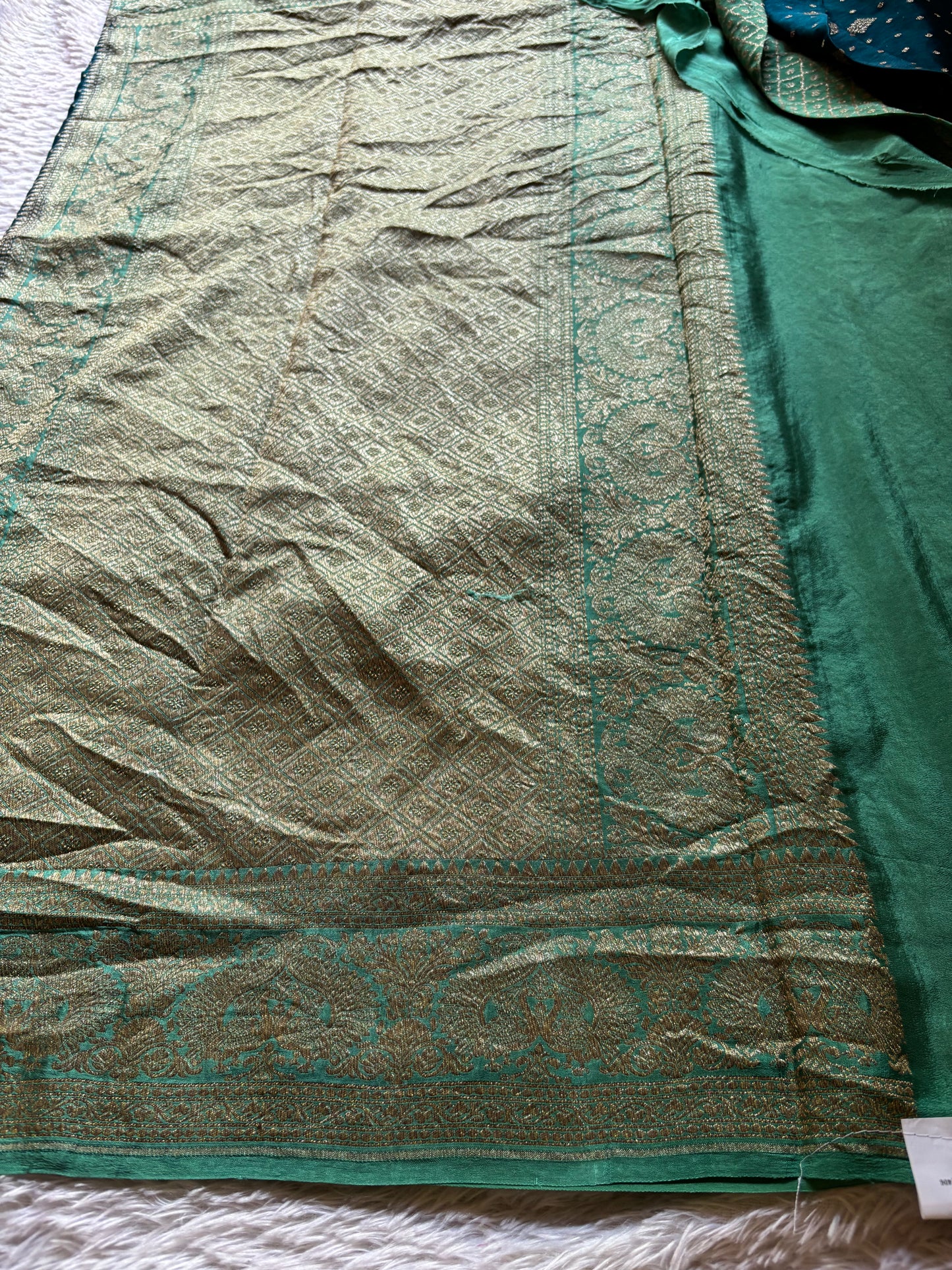 Bindiya (2D) : Peacock blue-mint green