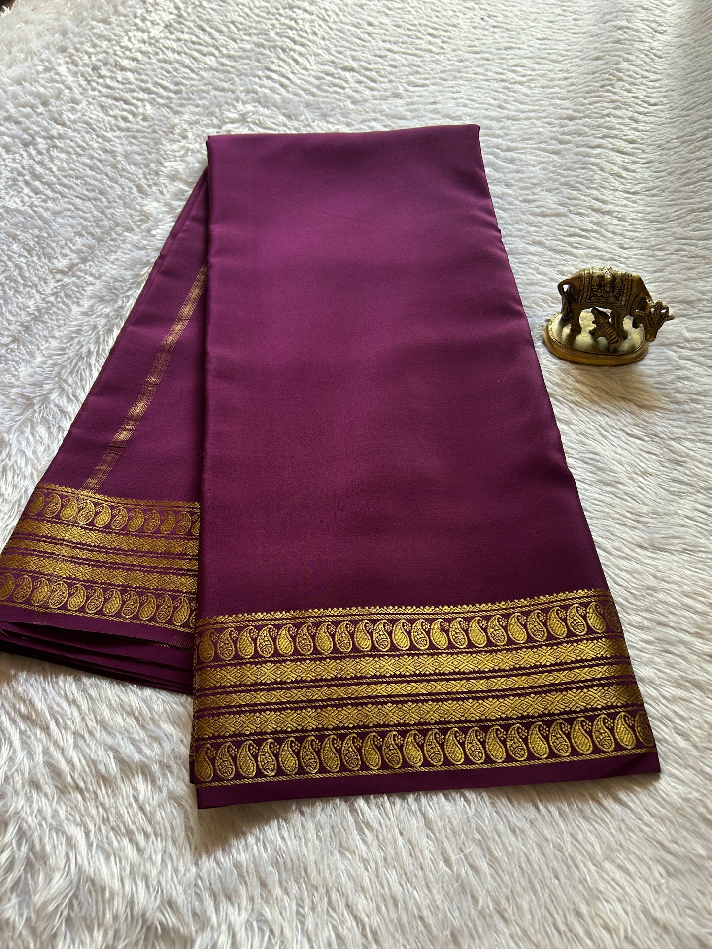 Maithili : Solid Wine
