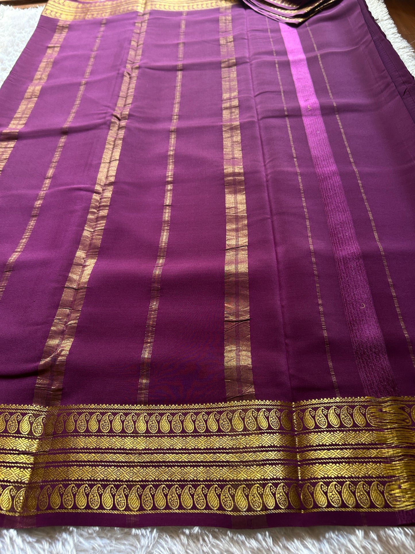 Maithili : Solid Wine
