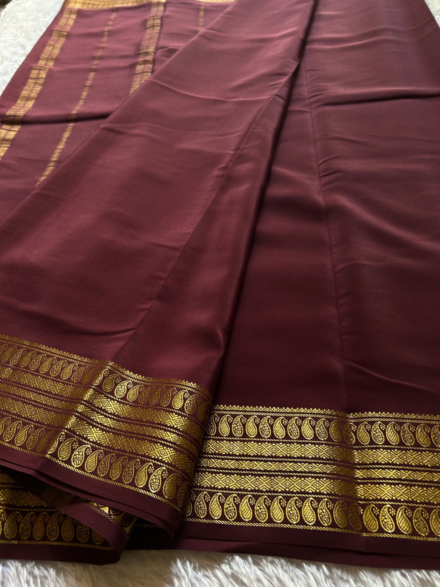 Maithili : Solid Chocolate brown