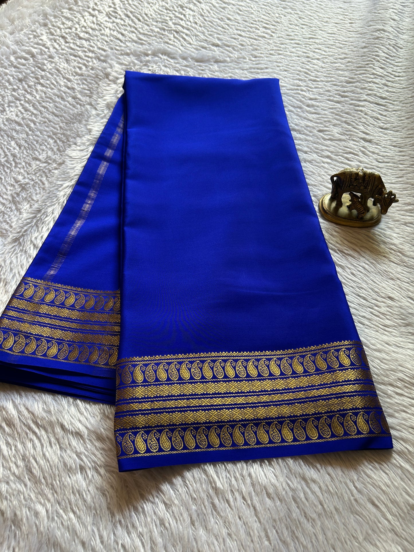 Maithili : Royal blue