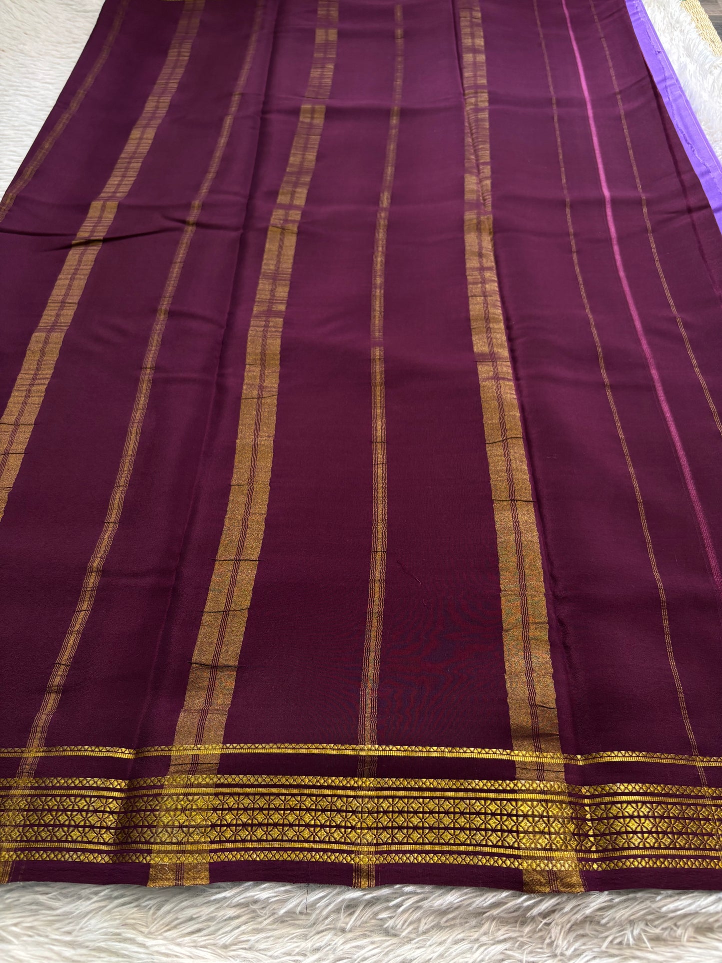 Vasavi (2D) : Dark lavender-chocolate brown