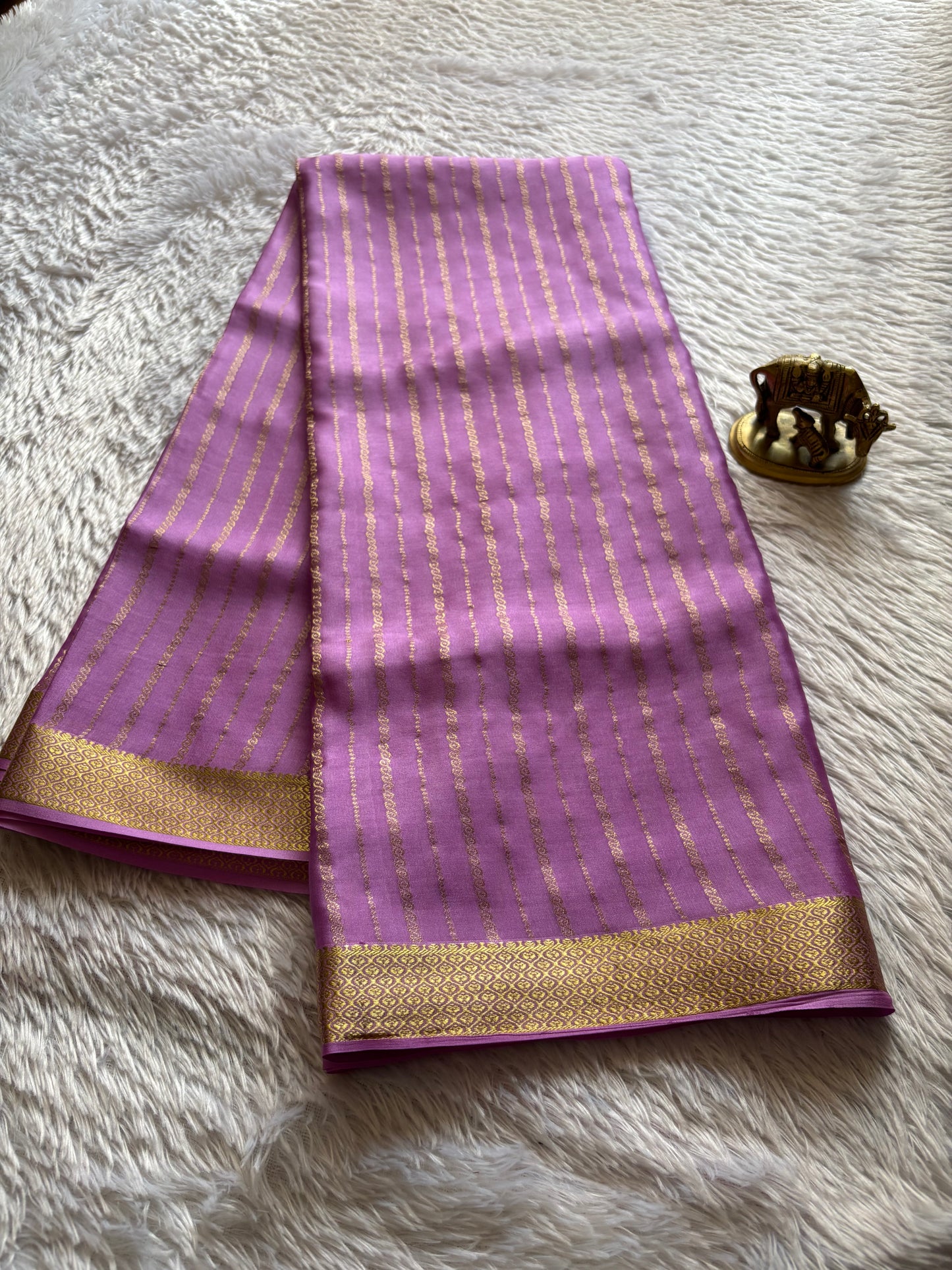 Anuradha : Solid lavender