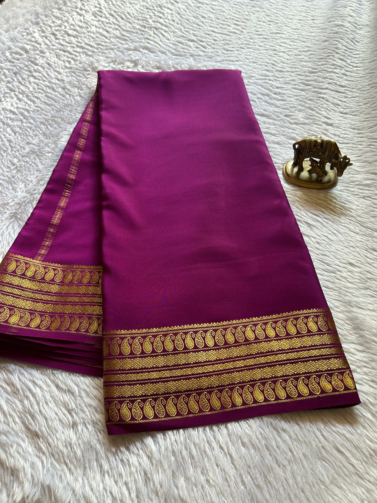 Maithili : Solid Dark magenta