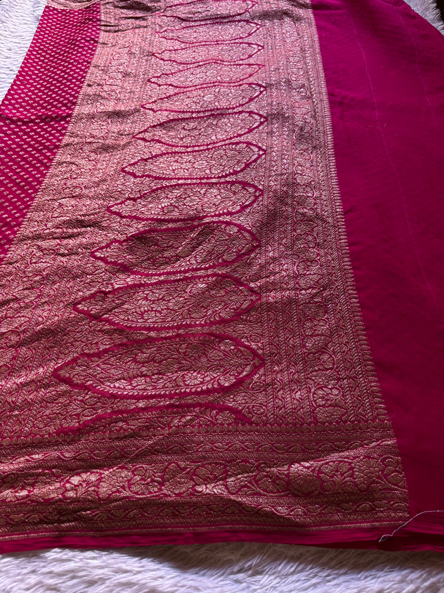 Mihira : Solid Rani pink
