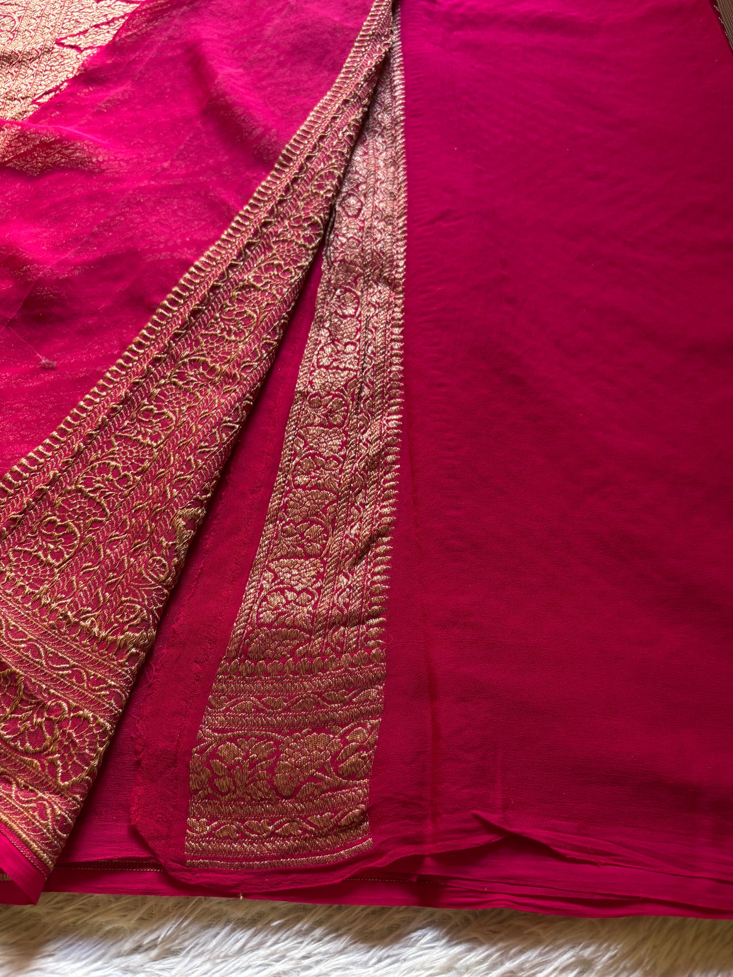 Mihira : Solid Rani pink