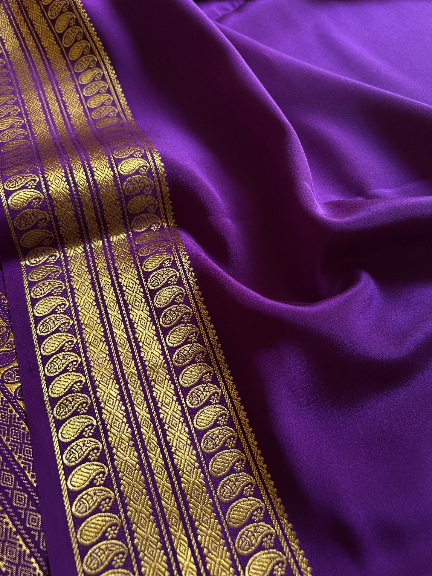 Maithili : Solid Violet