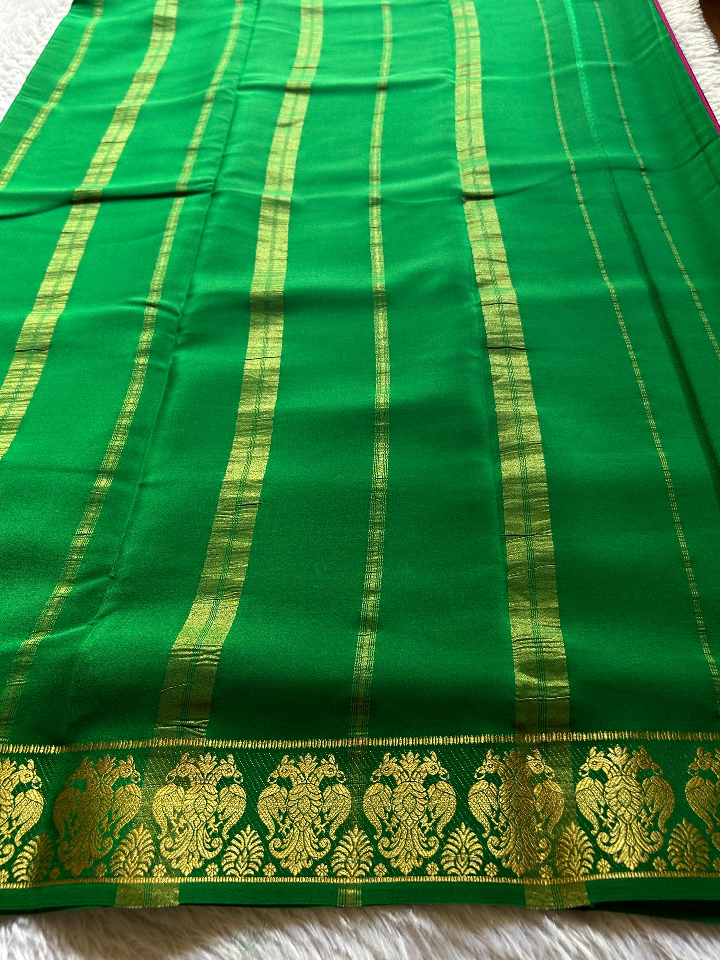 Veera (2D) : Rani pink-green