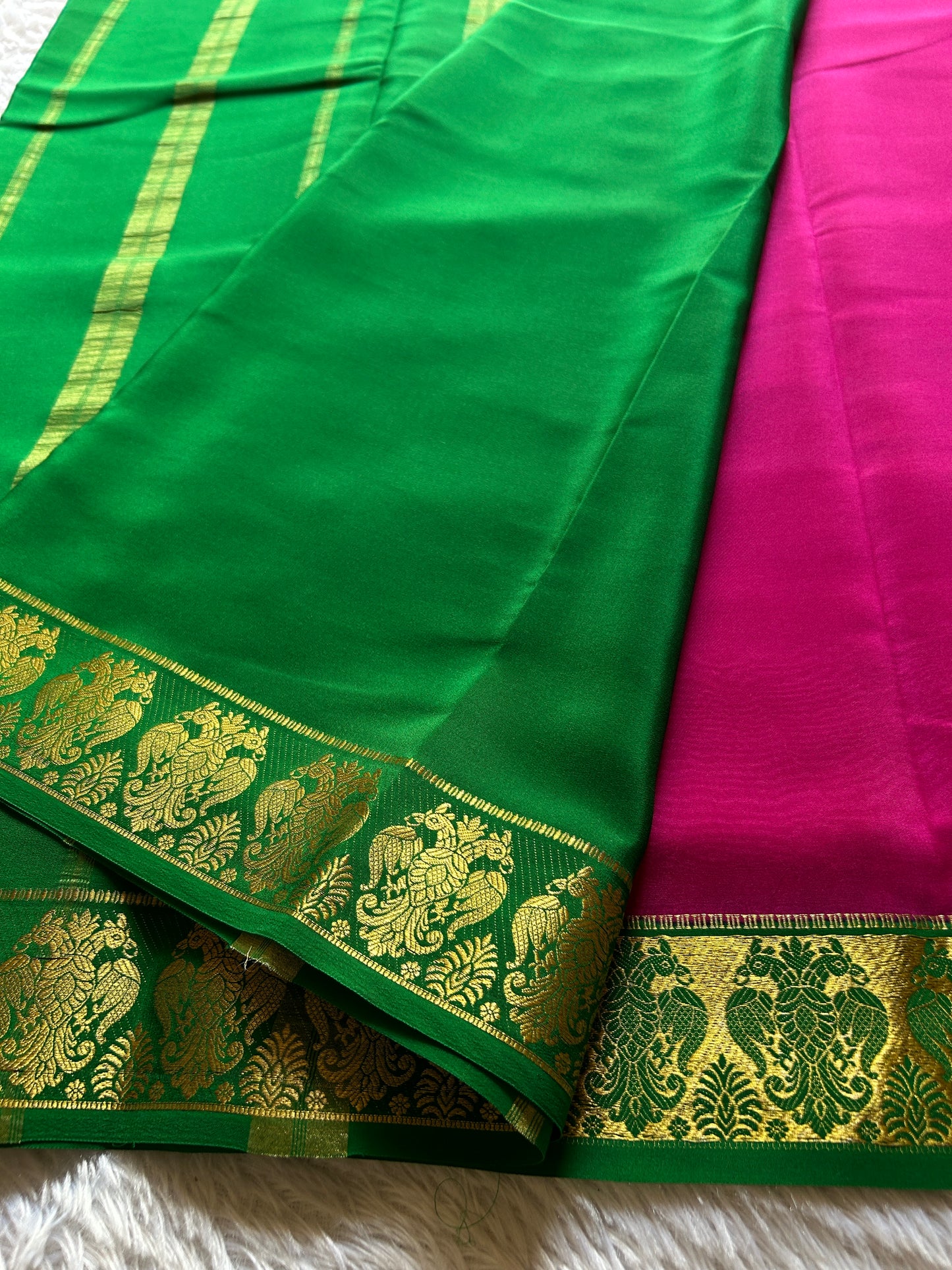 Veera (2D) : Rani pink-green