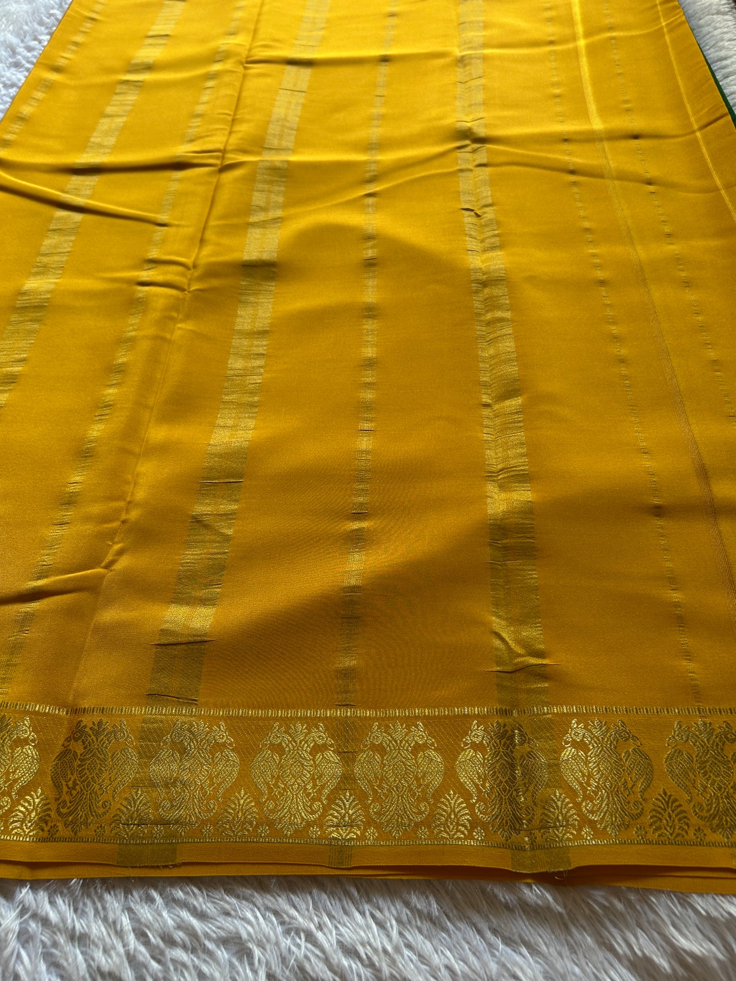Veera (2D) : Bottle green-golden yellow