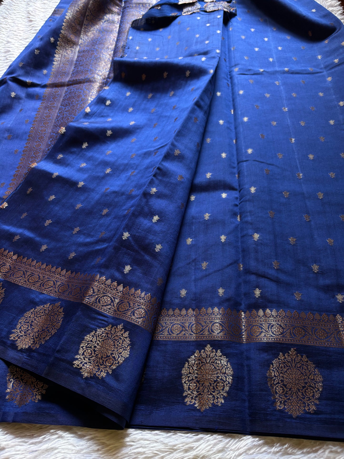 Banarasi Chiniya : Solid Dark blue