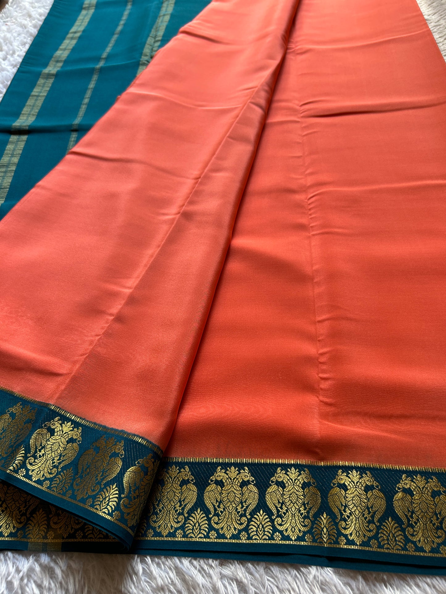 Veera (2D) : Coral-teal blue