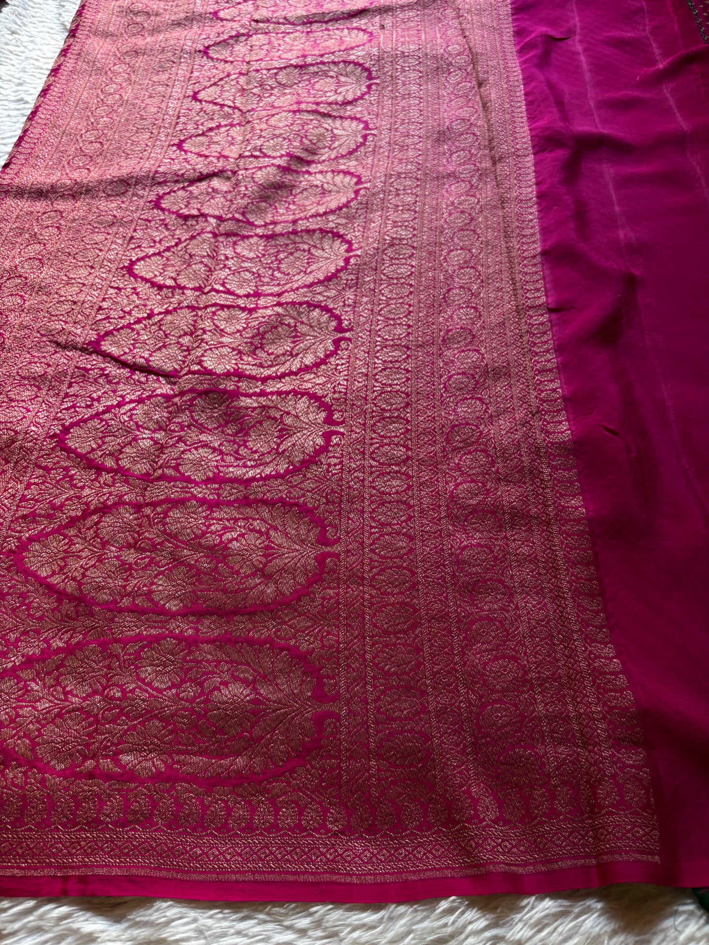 Mahiya : Solid Rani pink