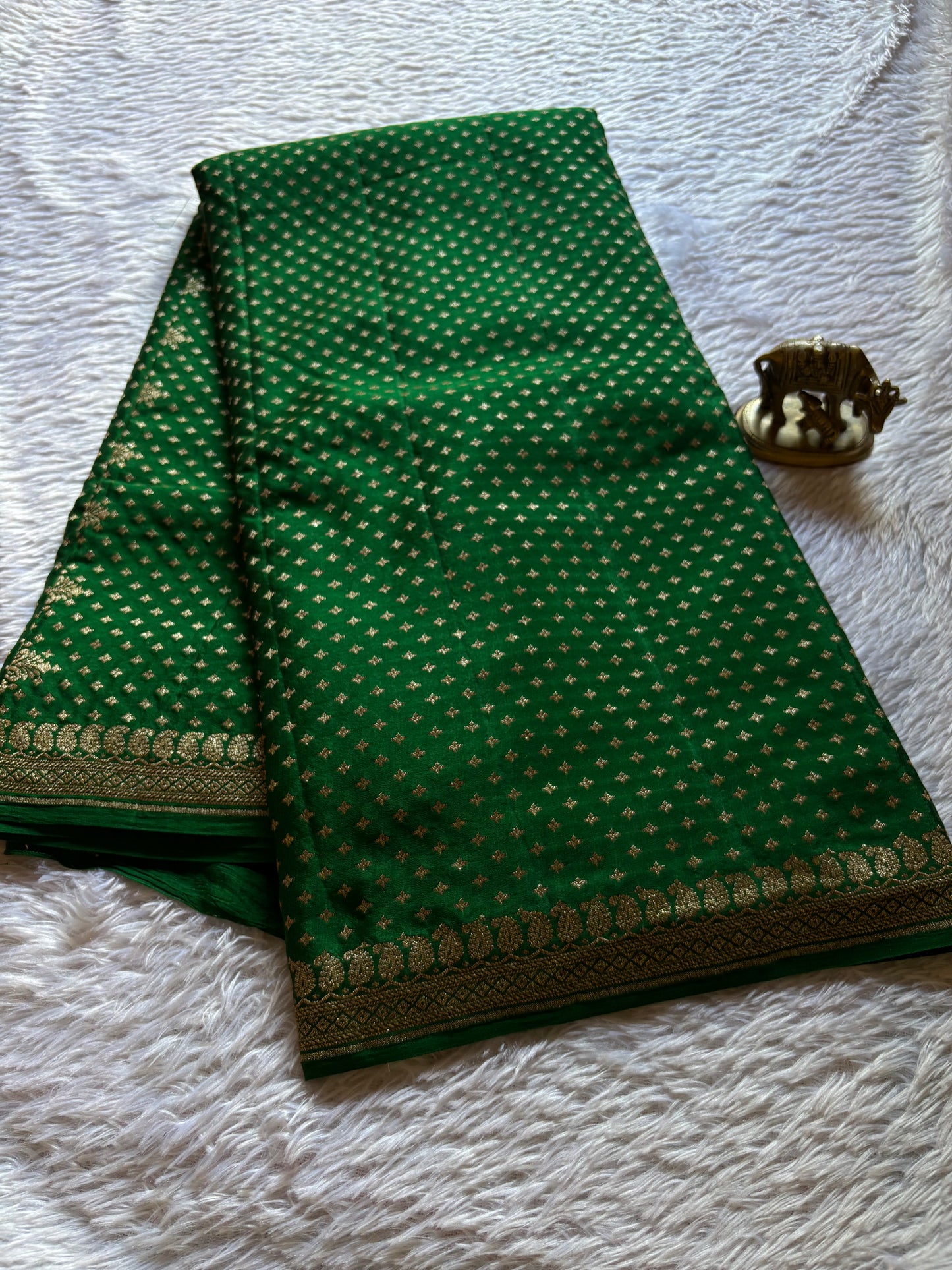 Mahiya : Solid Bottle green