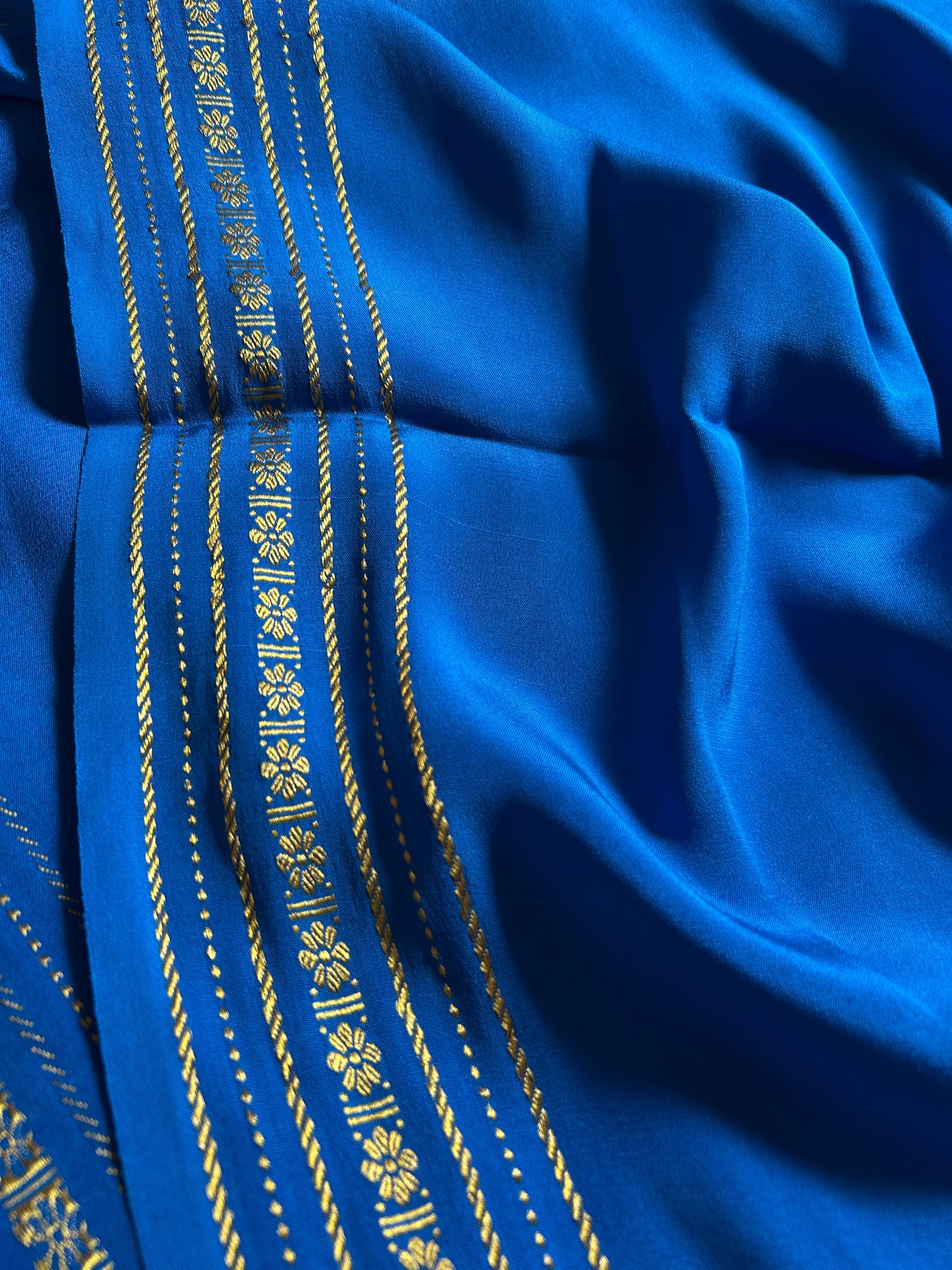 Mallige : Solid Cobalt blue