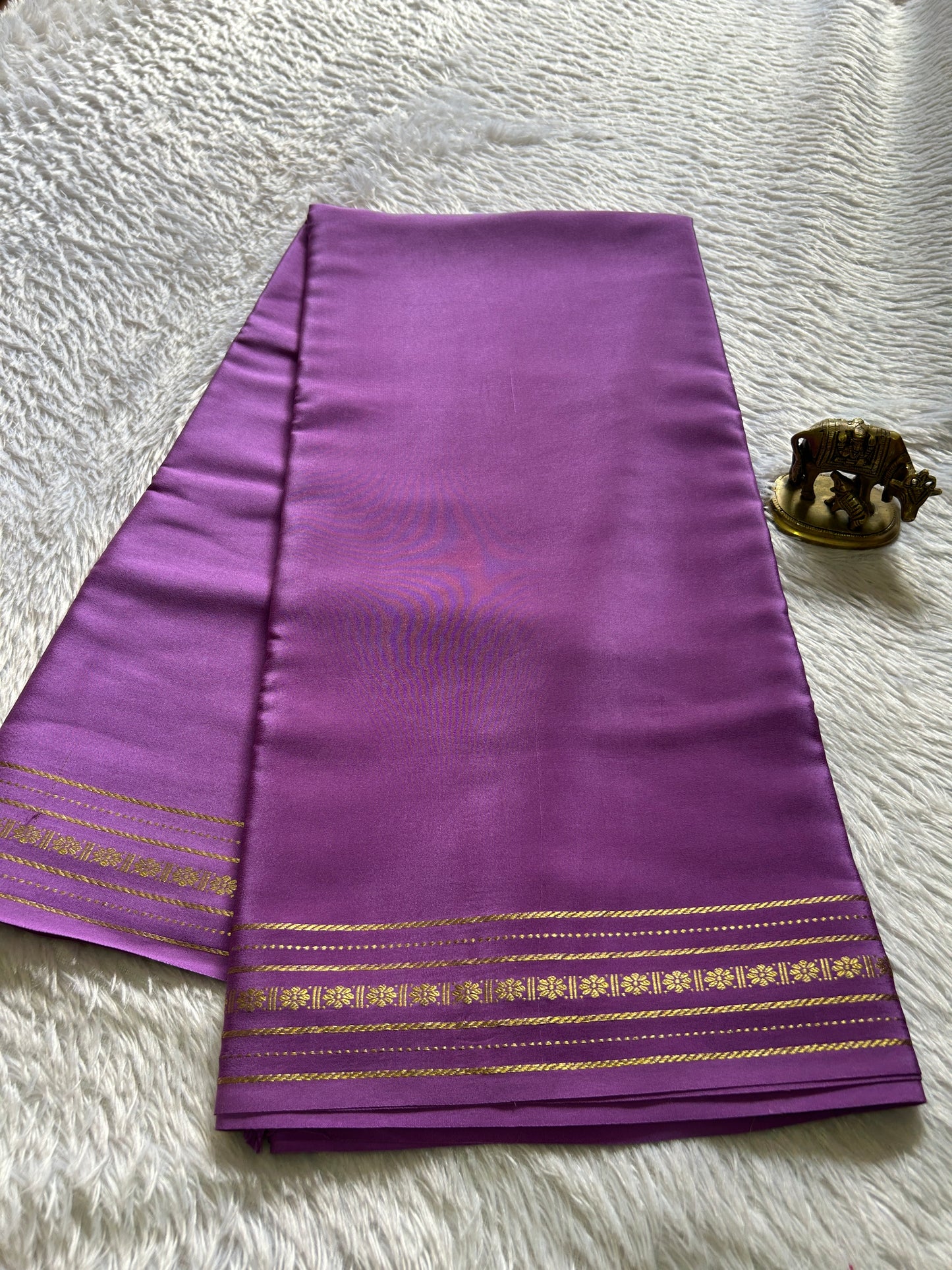 Mallige : Solid Lavender