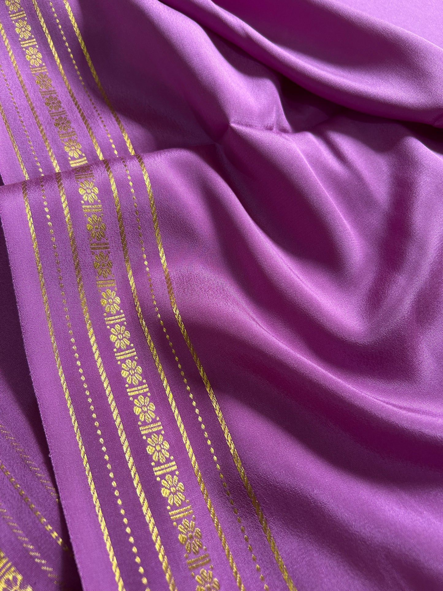 Mallige : Solid Lavender