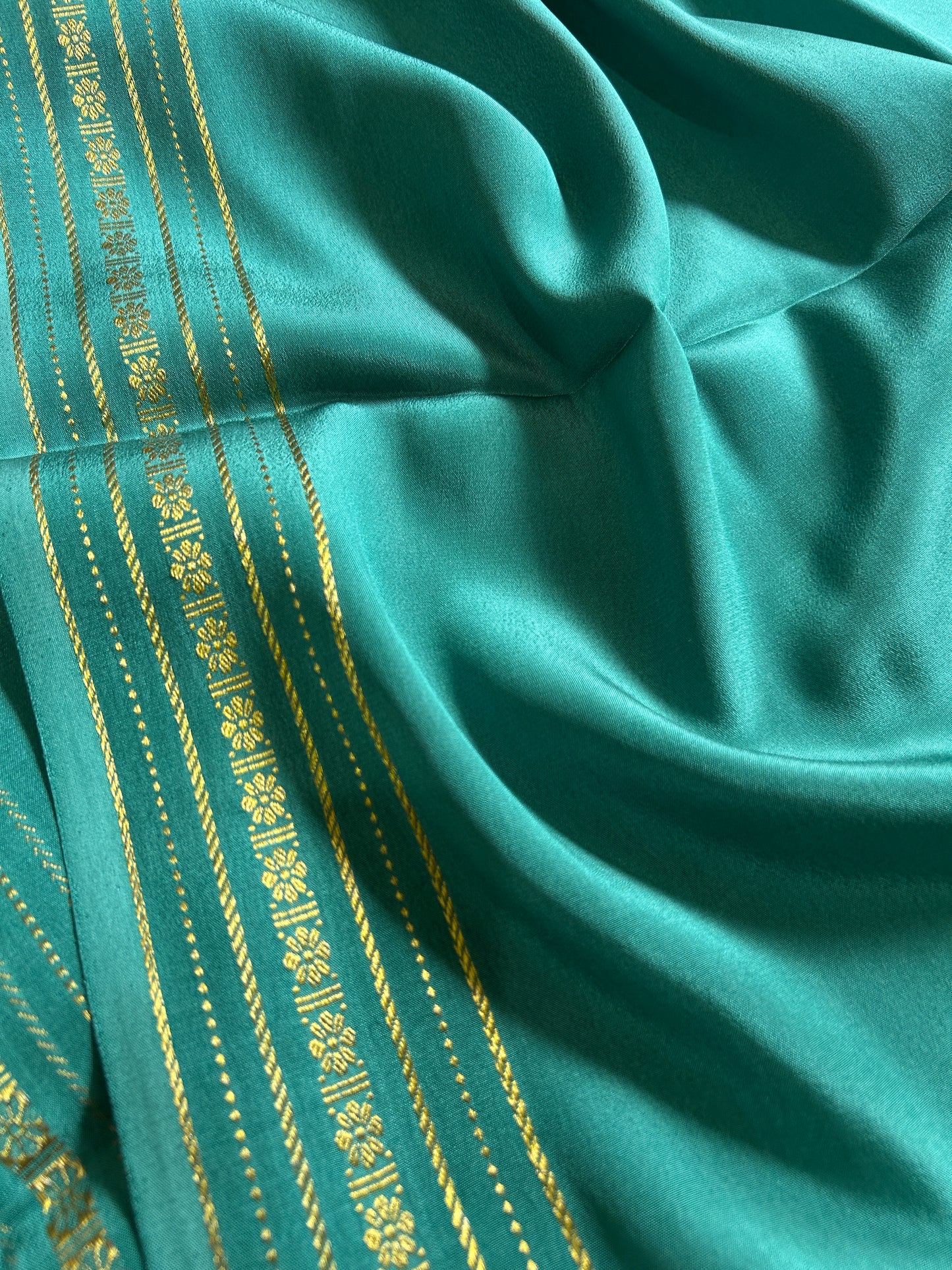 Mallige : Solid Sea green