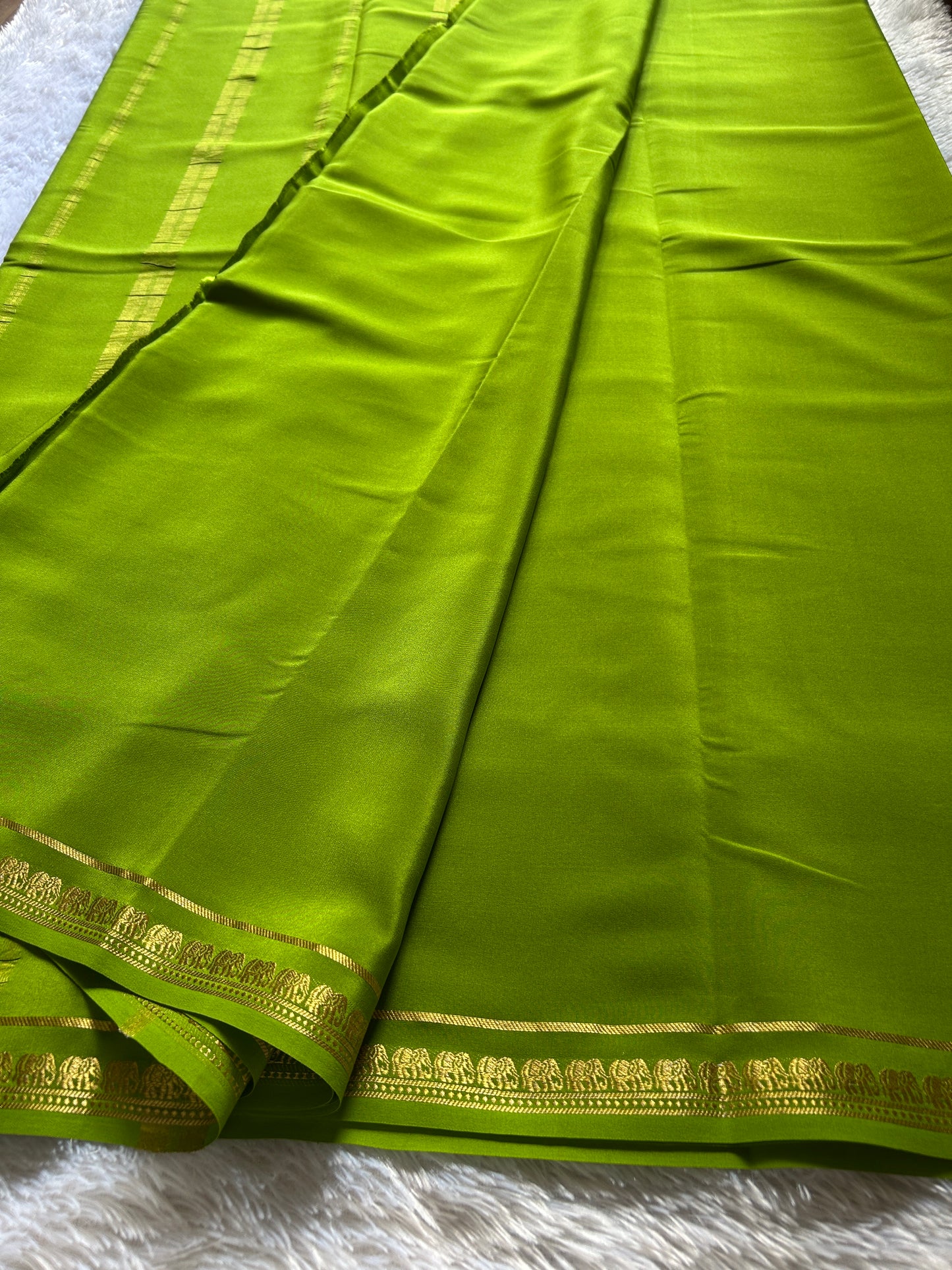 Gamani : Solid Mehendi green