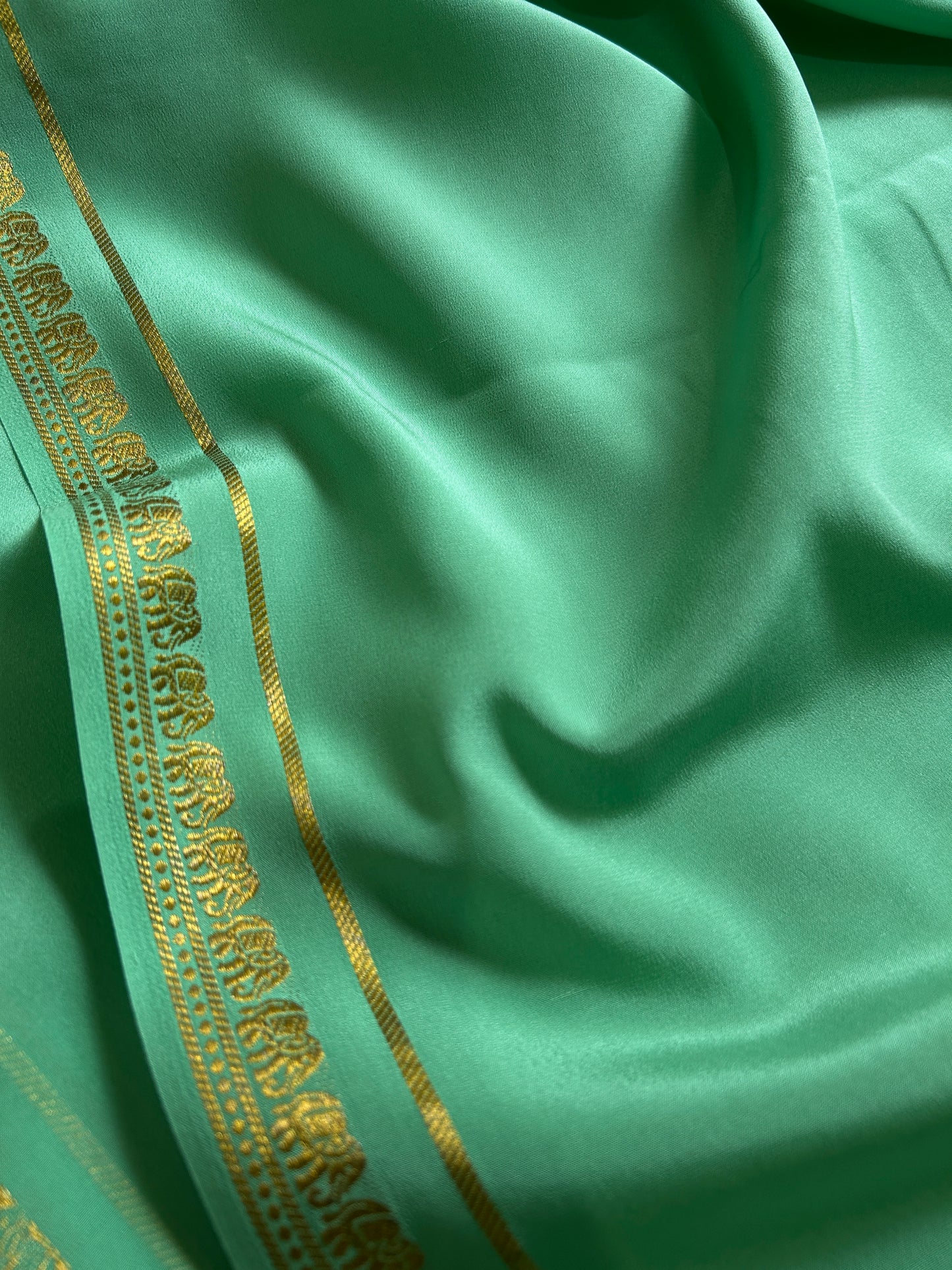 Gamani : Solid Mint green
