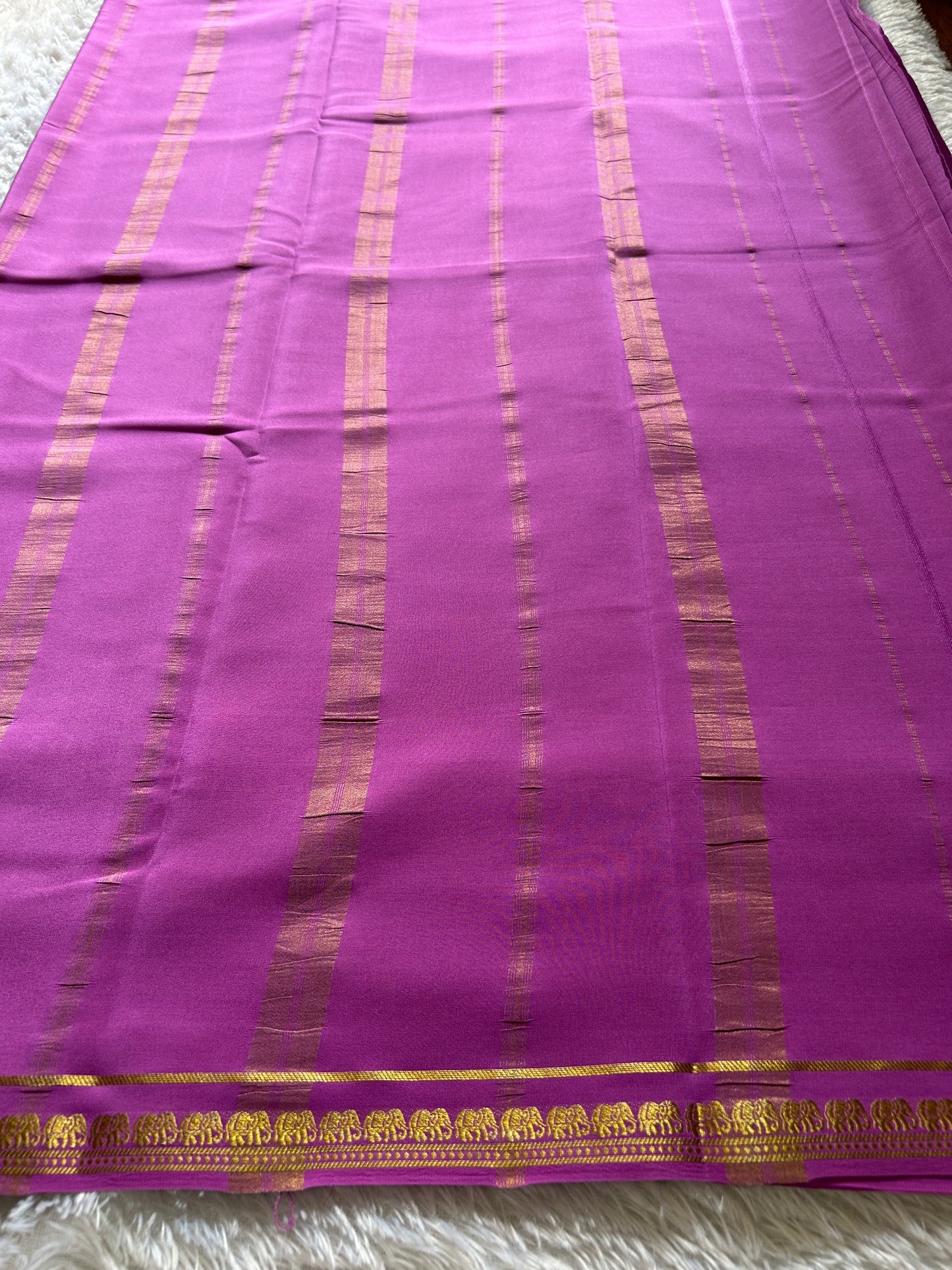 Gamani : Solid Magenta pink