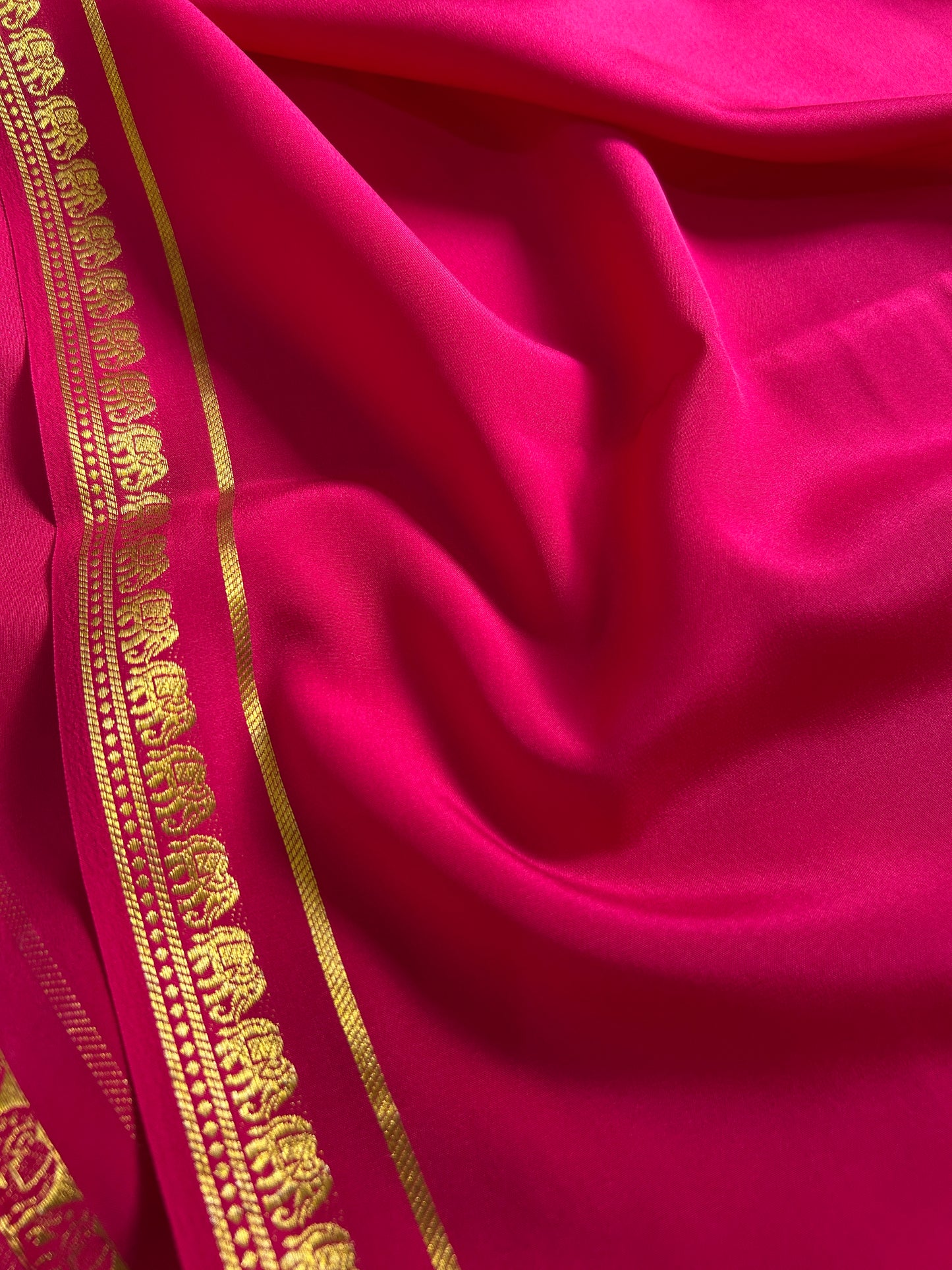 Gamani : Solid Rani pink