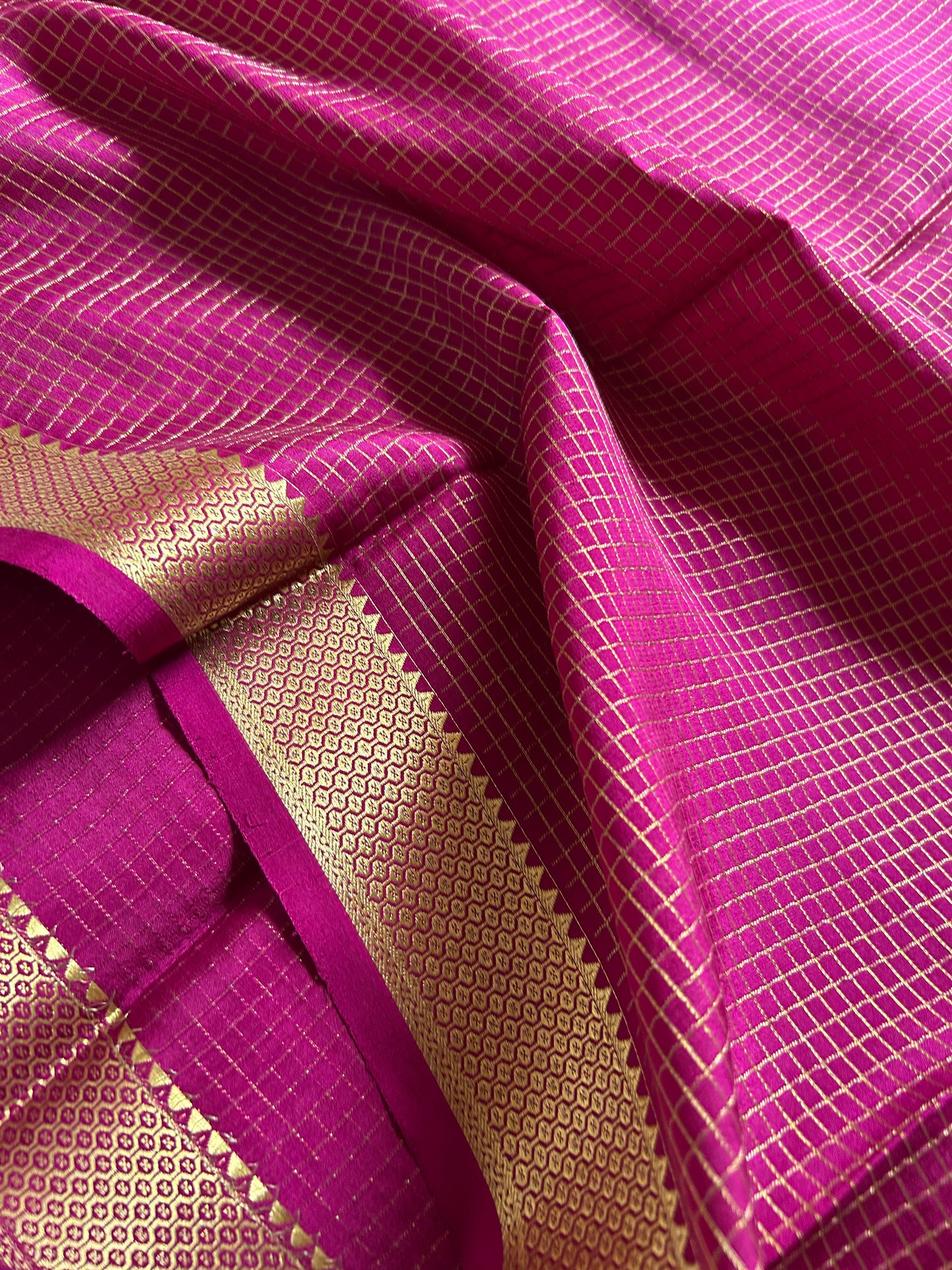 Prema (2D) : Mehendi green-pink