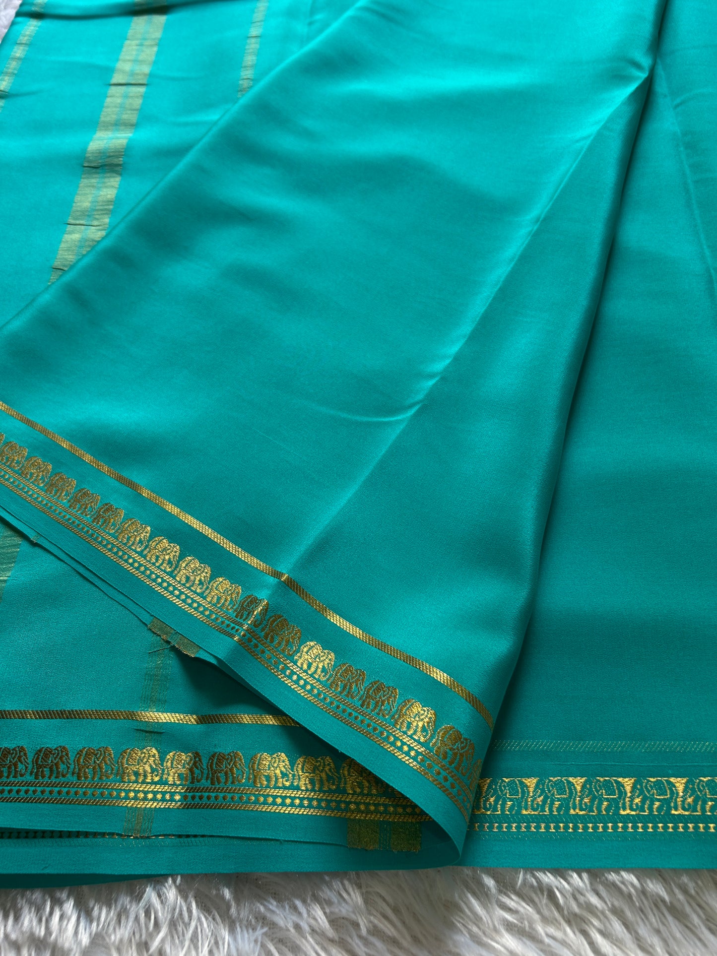 Gamani : Solid Dark sea blue