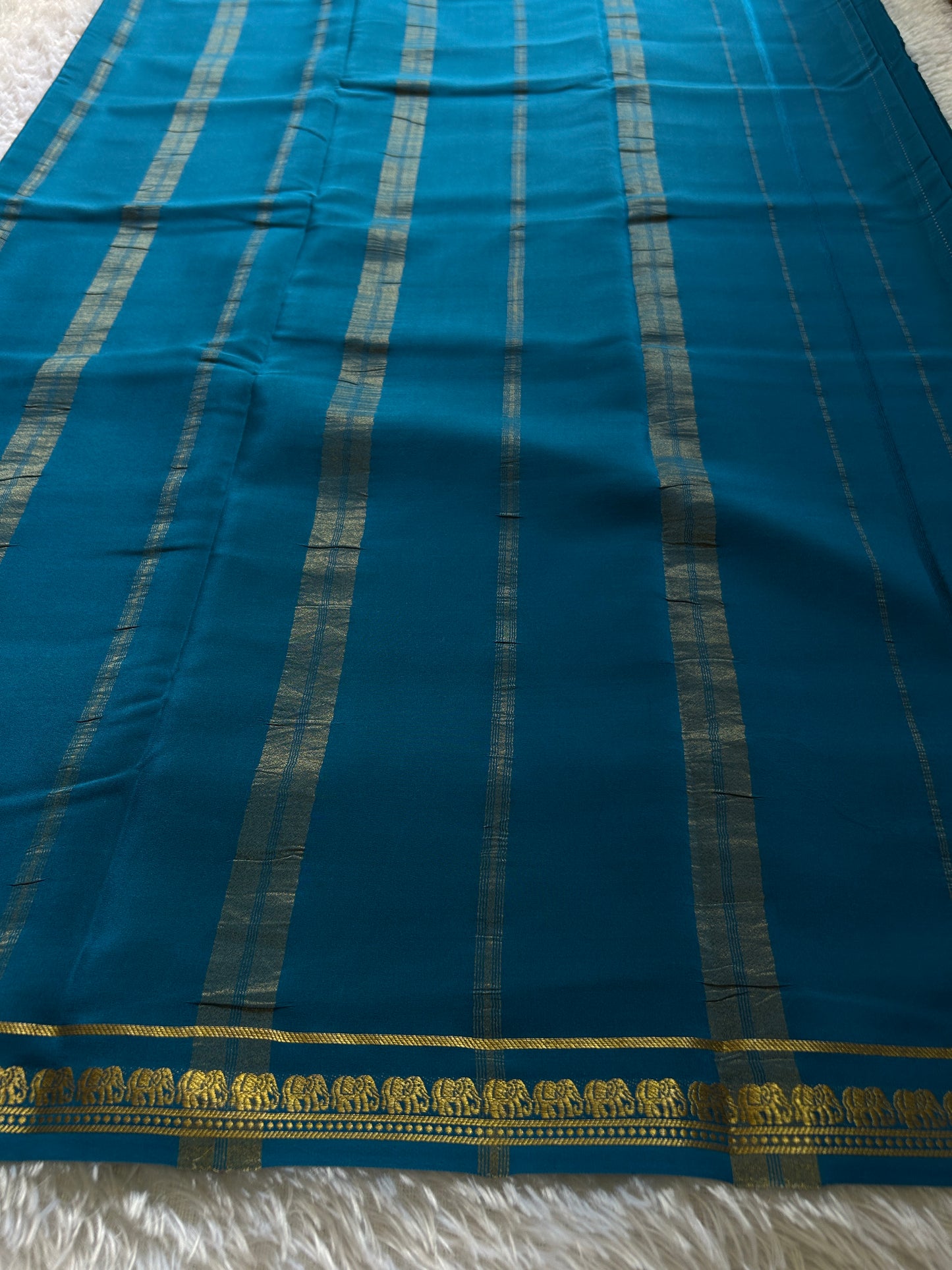 Gamani : Solid Teal blue