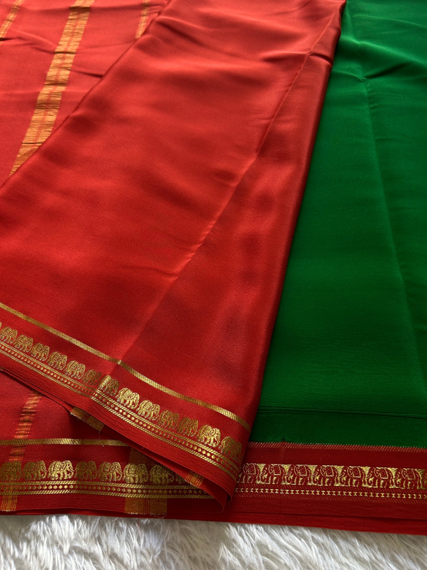 Gamani (2D) : Parrot green-red