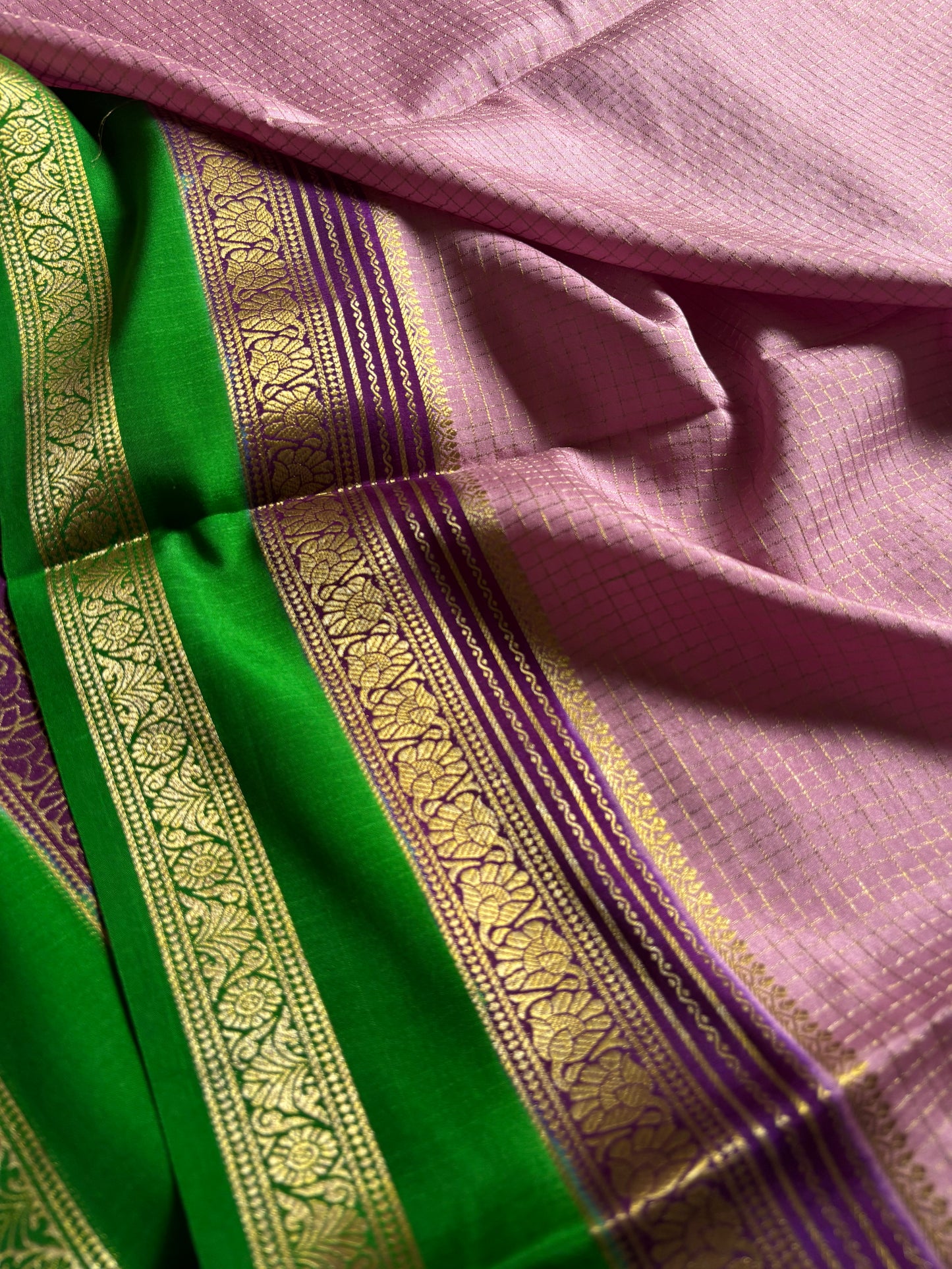 Gayatri (3D) : Baby pink-dark magenta-green