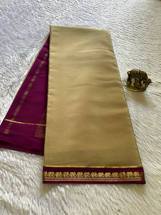Gamani (2D) : Creamish beige-dark magenta