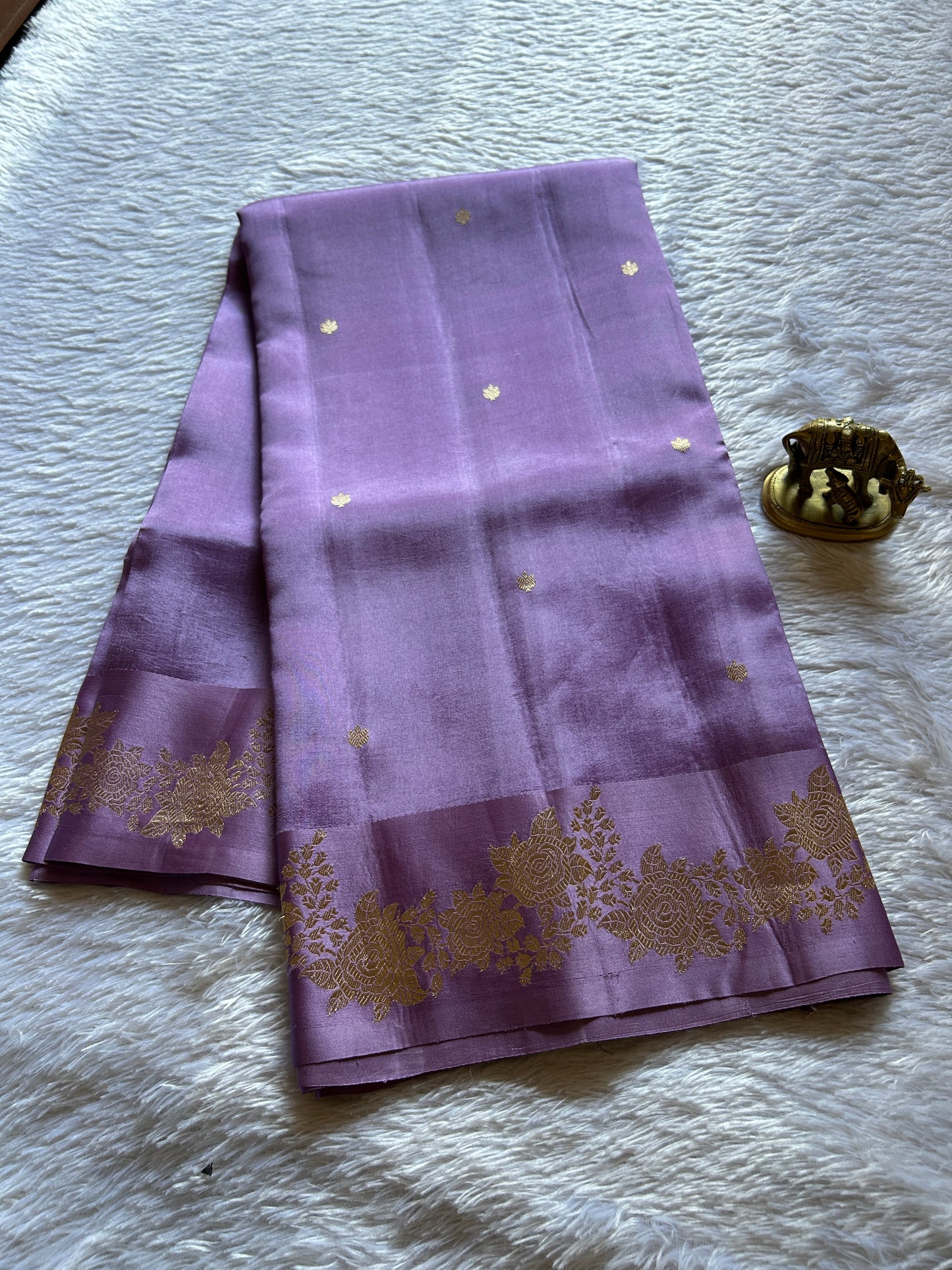 Anupama : Solid Lavender