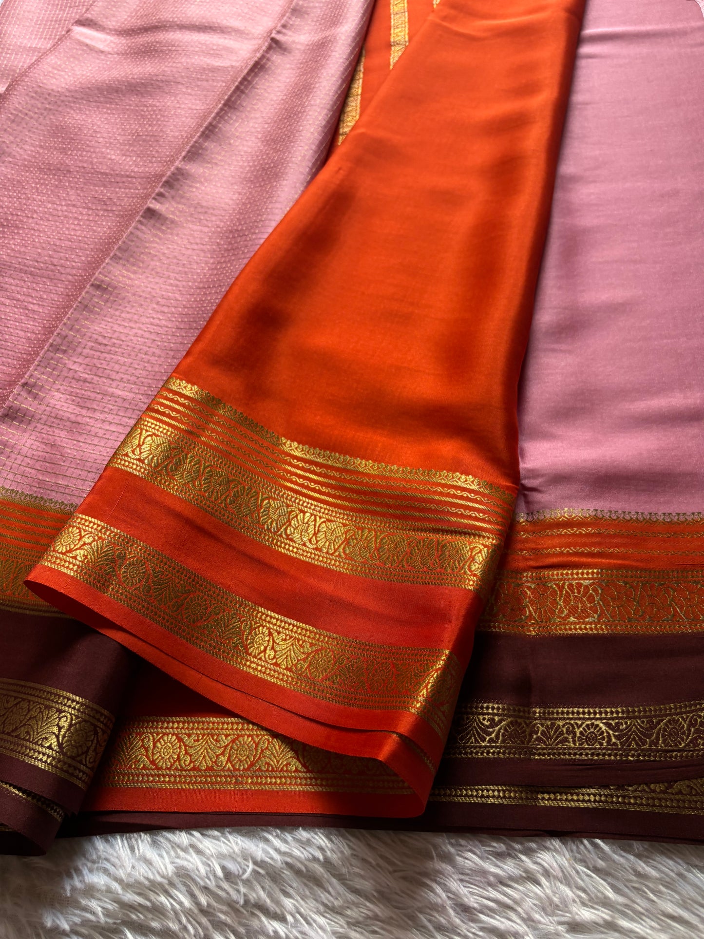 Gayatri (3D) : Light pink-orange-chocolate brown