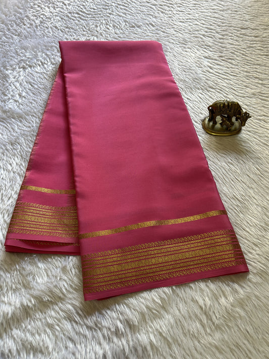 Vanaja : Solid Hot pink